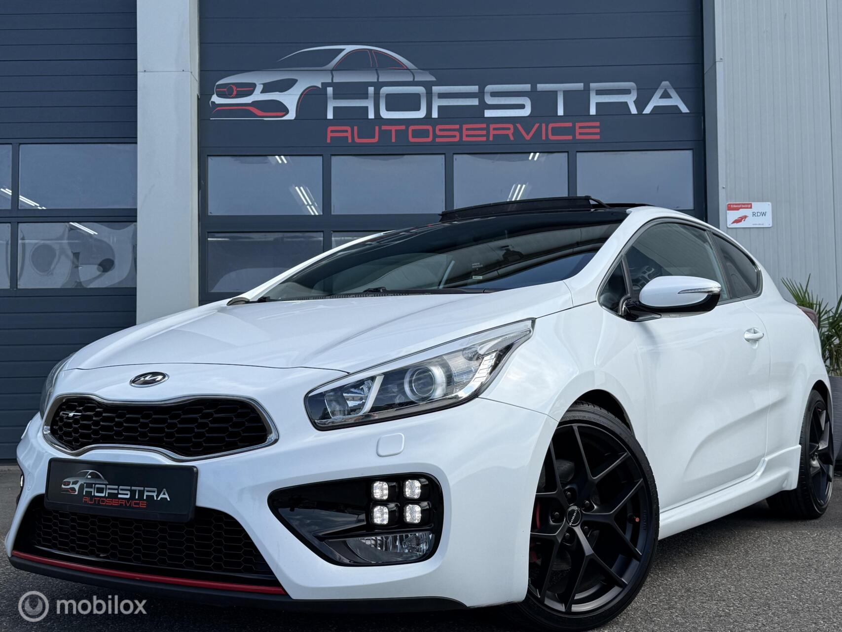 Foto van Kia Cee D