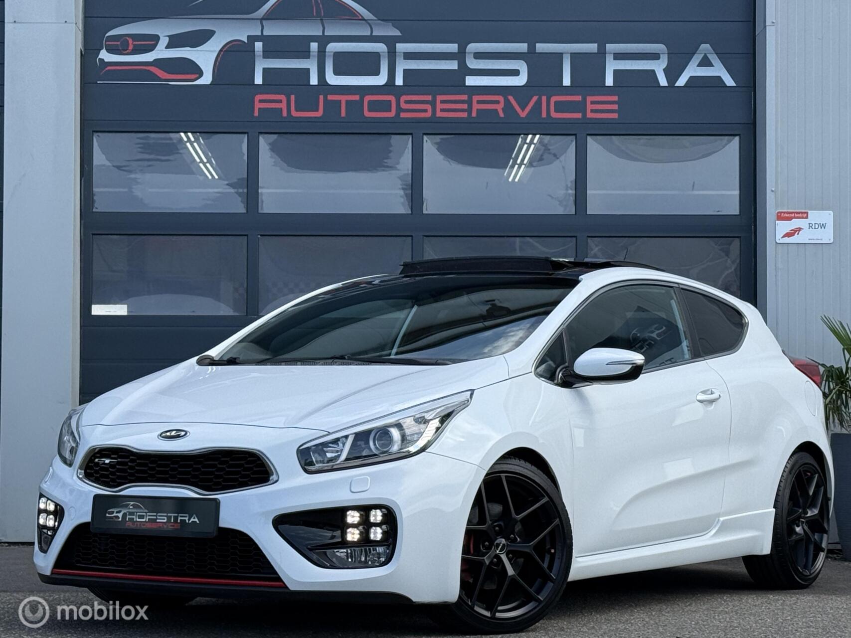 Foto van Kia Cee D