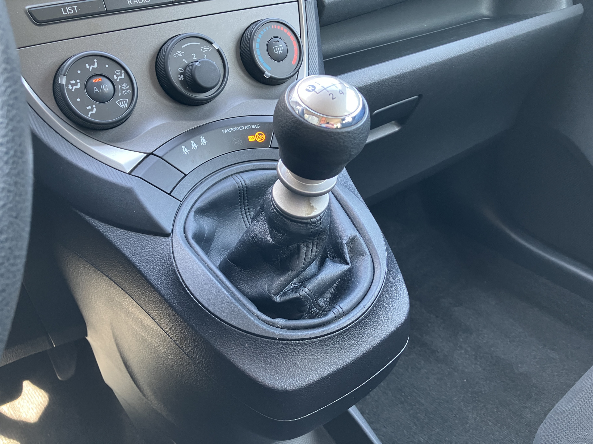 Foto van Subaru Trezia