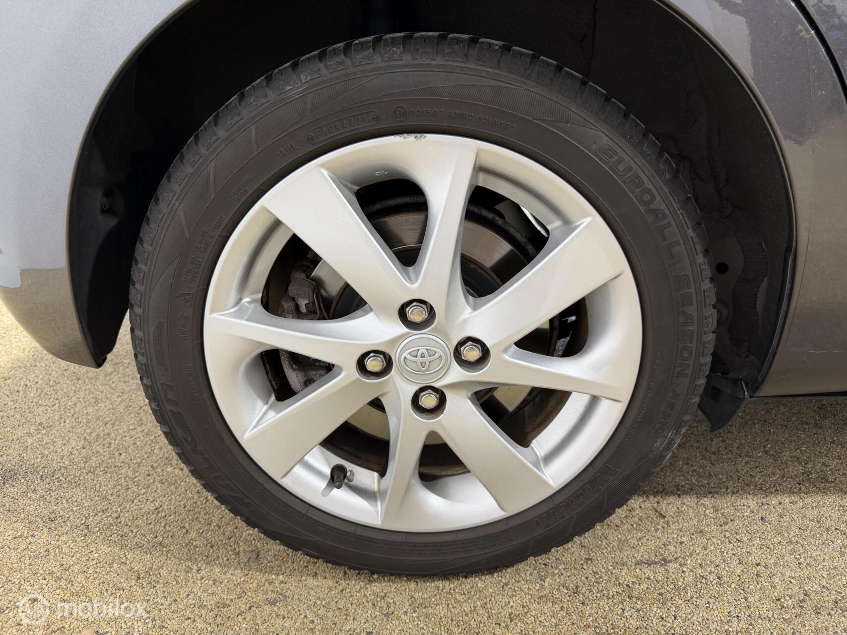 Foto van Toyota Toyota Yaris Hybrid