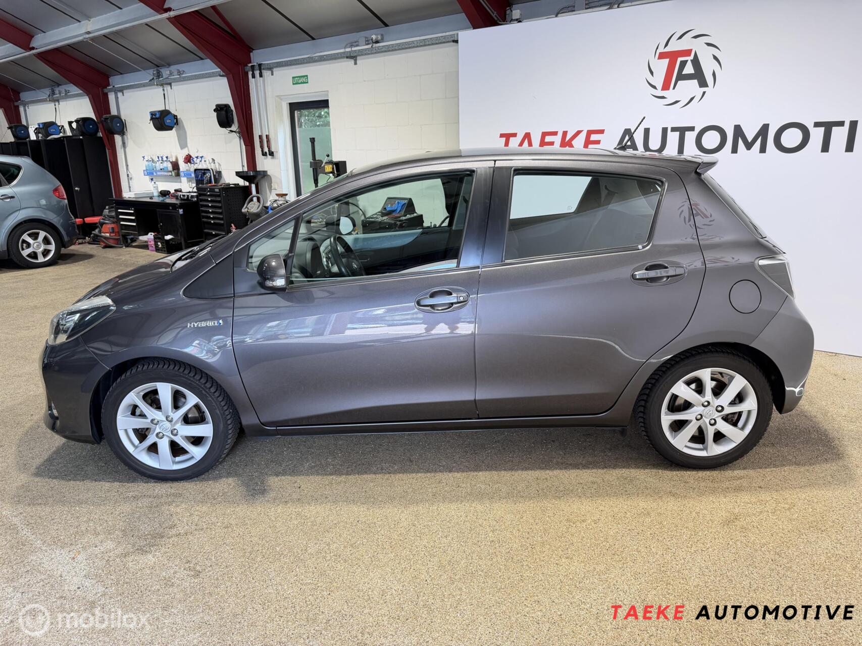 Foto van Toyota Toyota Yaris Hybrid