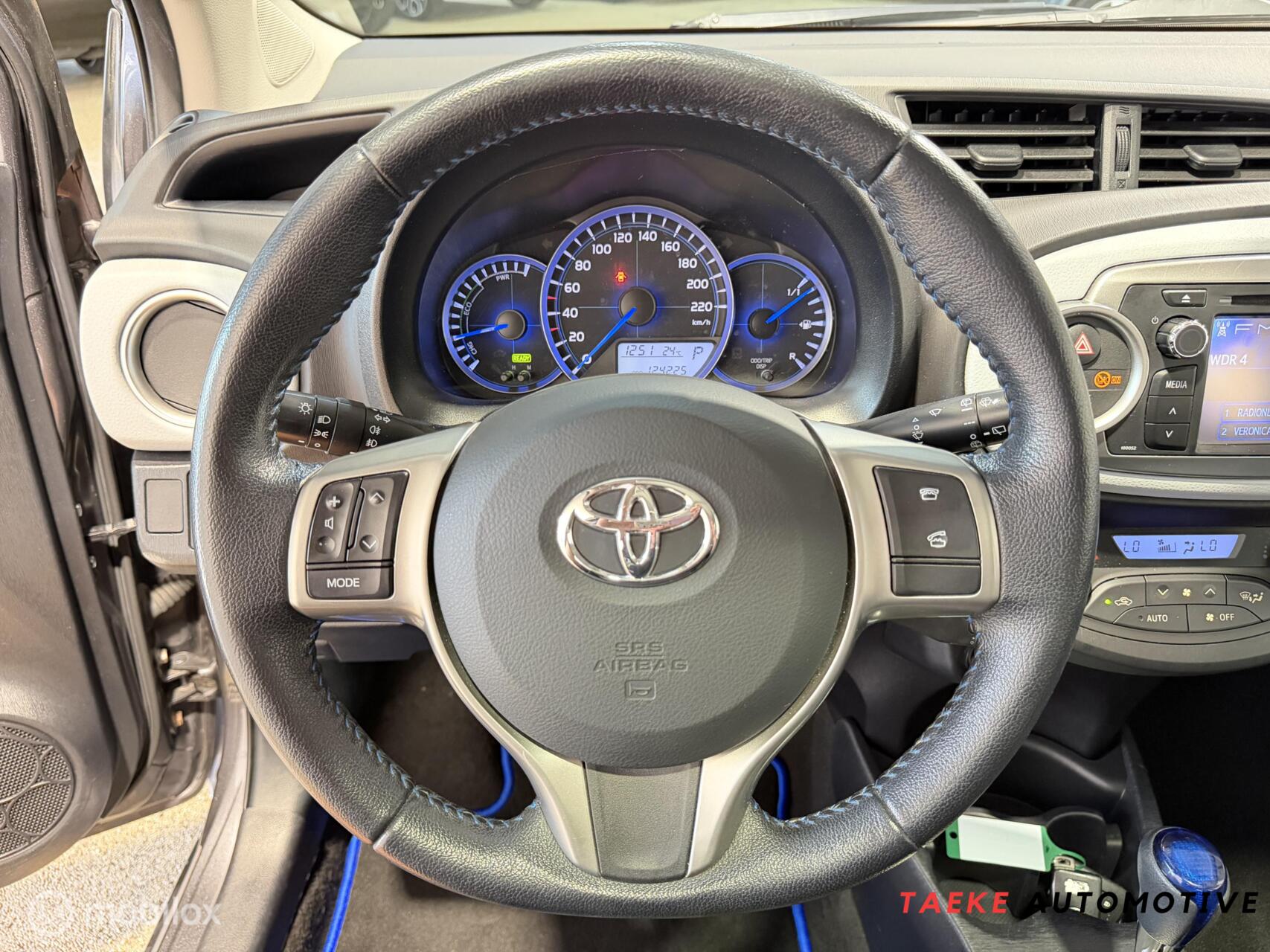Foto van Toyota Toyota Yaris Hybrid