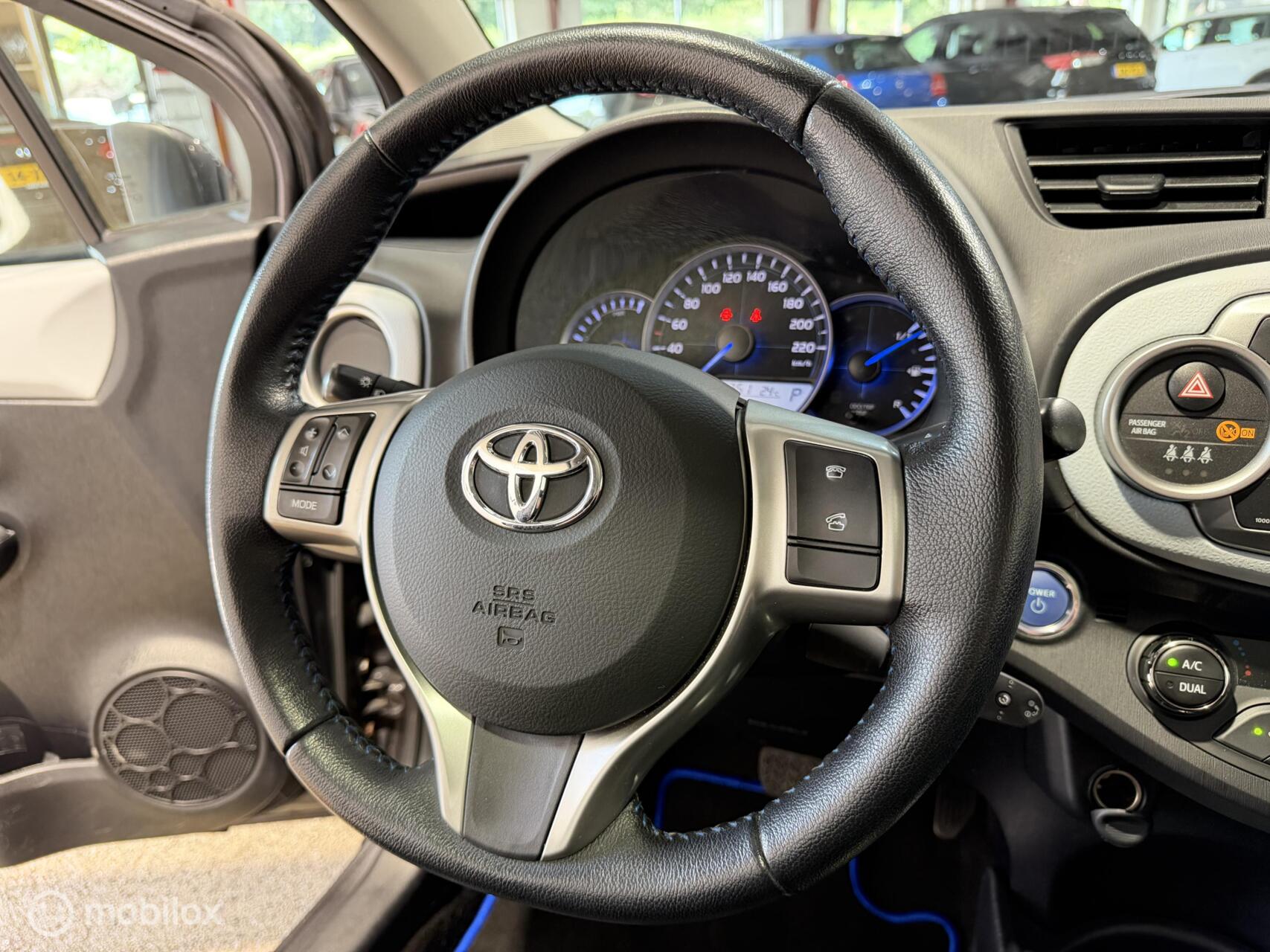 Foto van Toyota Toyota Yaris Hybrid