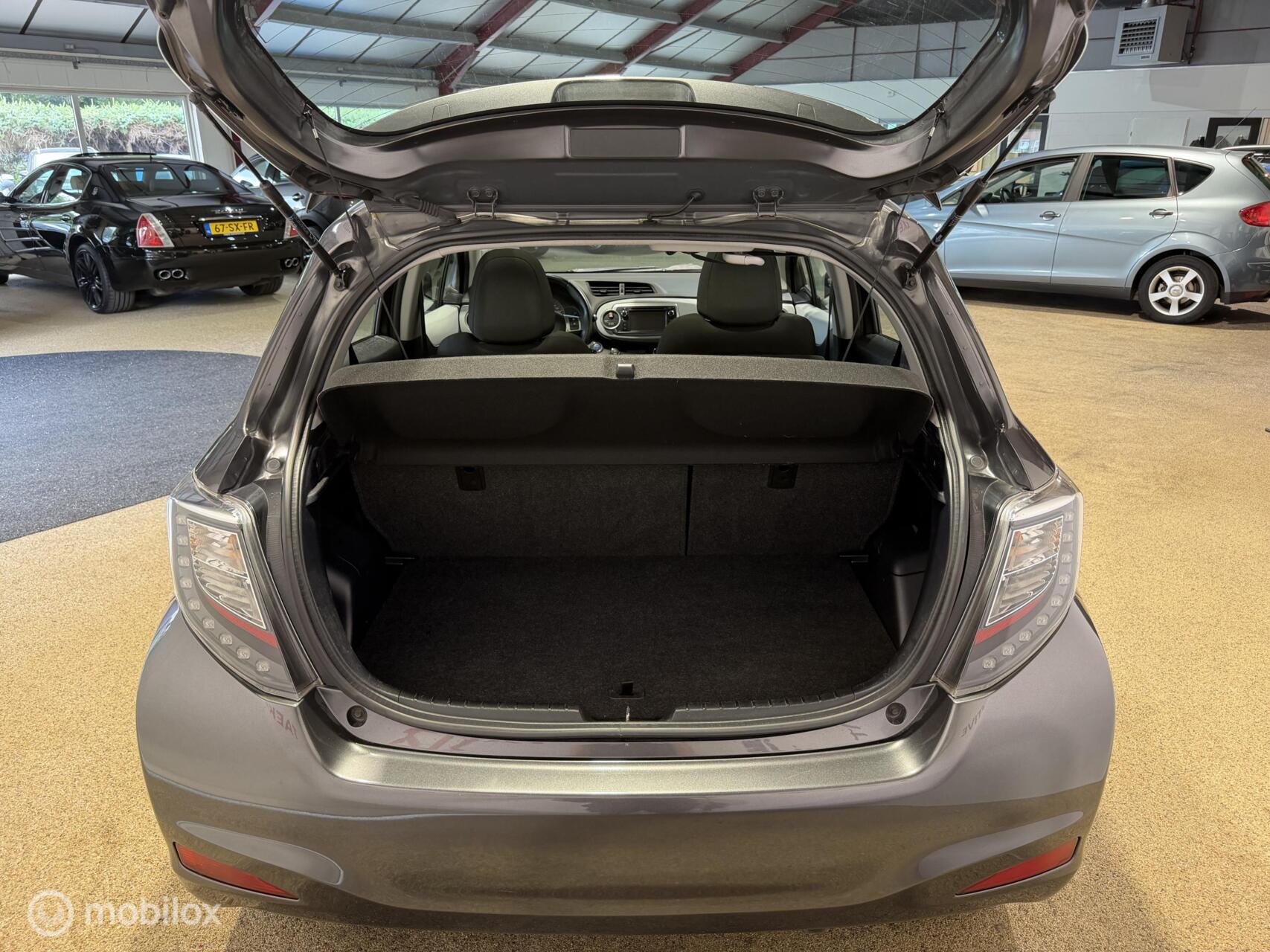 Foto van Toyota Toyota Yaris Hybrid