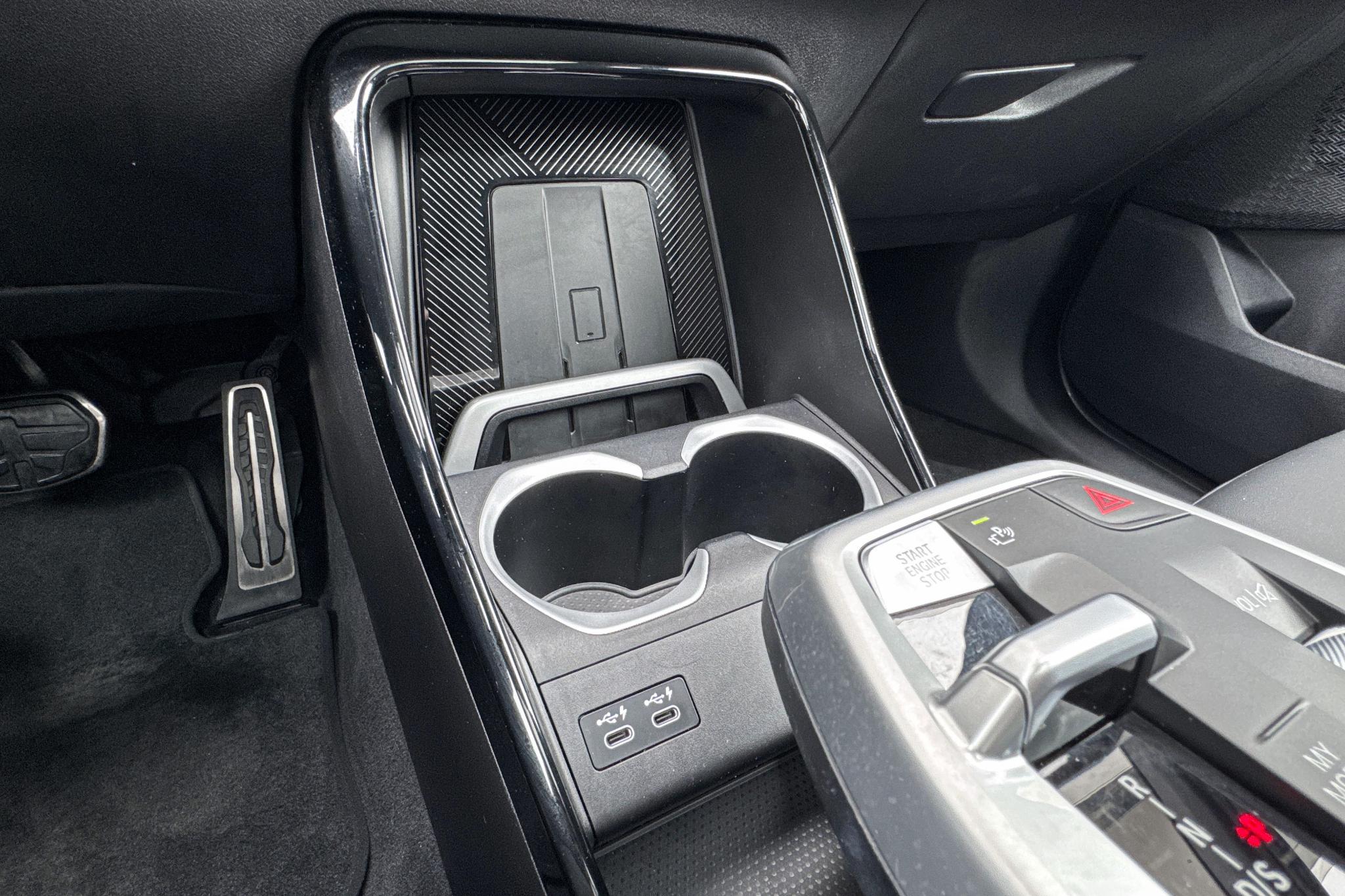 Foto van BMW X1 Xdrive25e