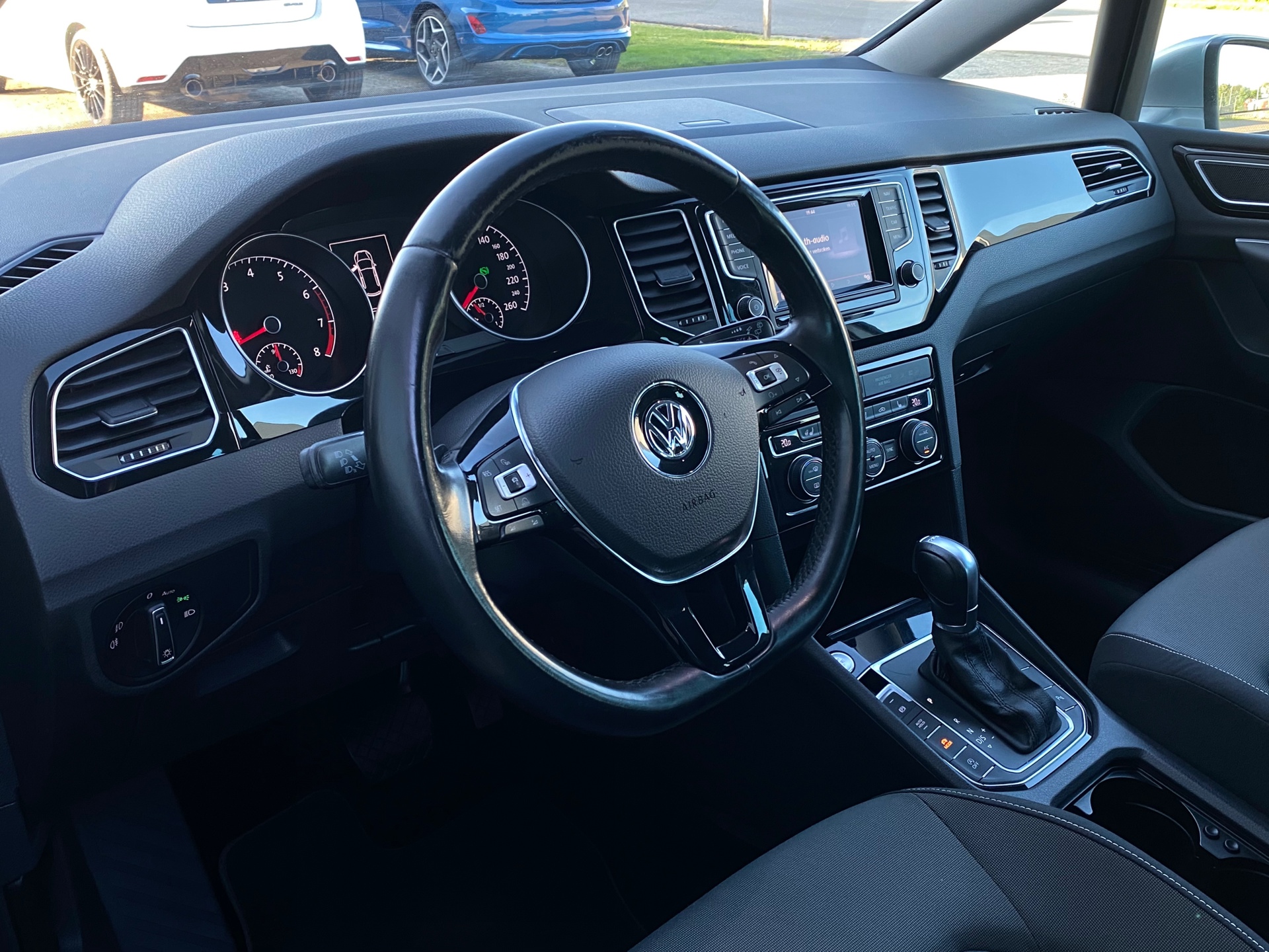 Foto van Volkswagen Golf Sportsvan