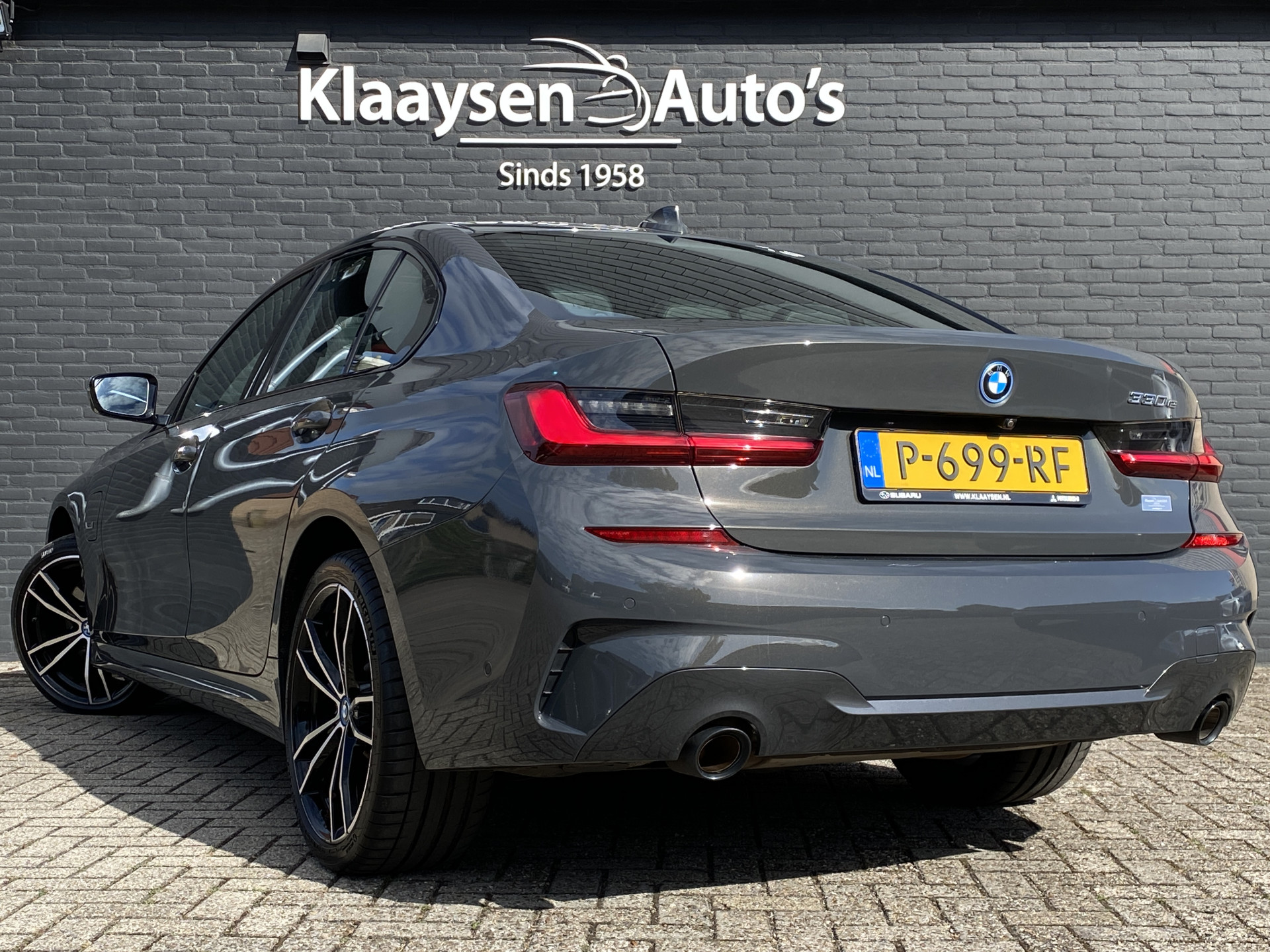 Foto van BMW 330e