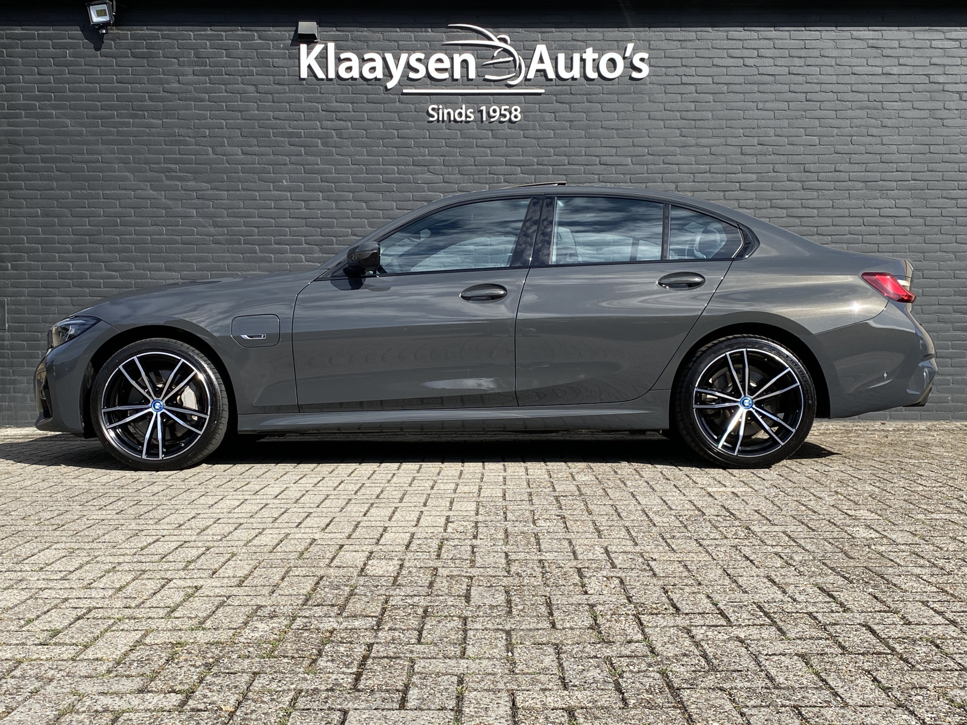 Foto van BMW 330e