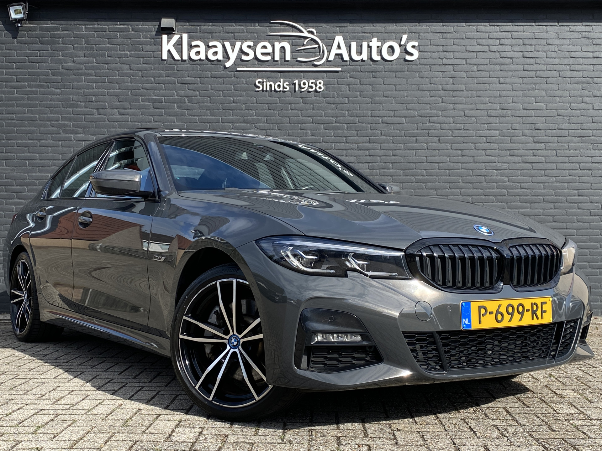 Foto van BMW 330e
