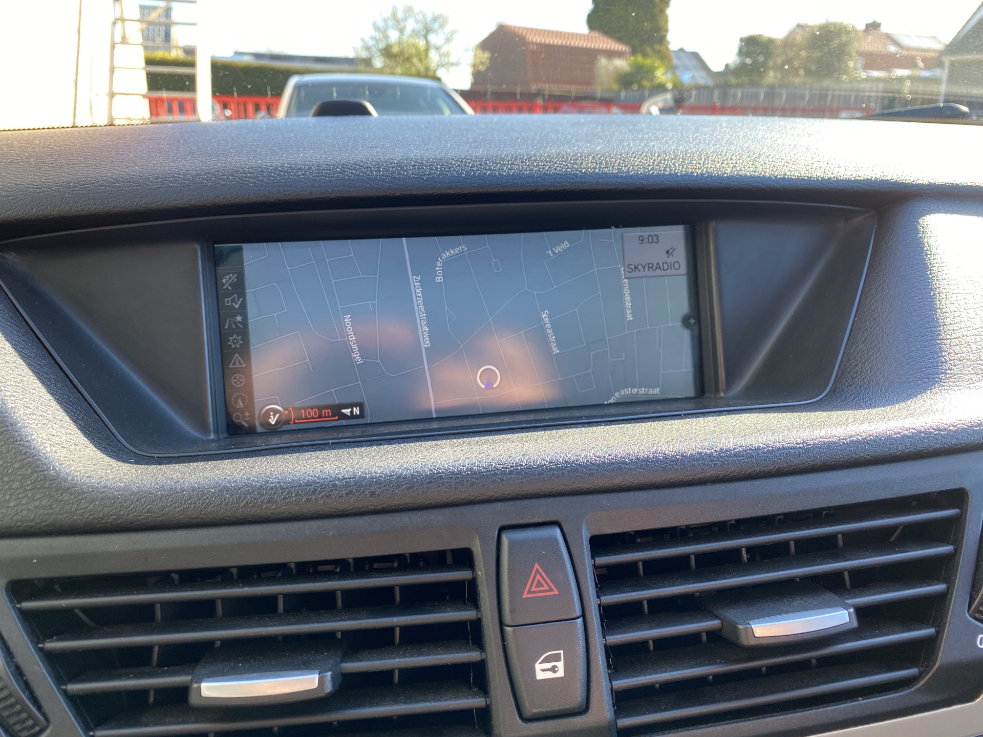 Foto van BMW X1 sDrive 18i