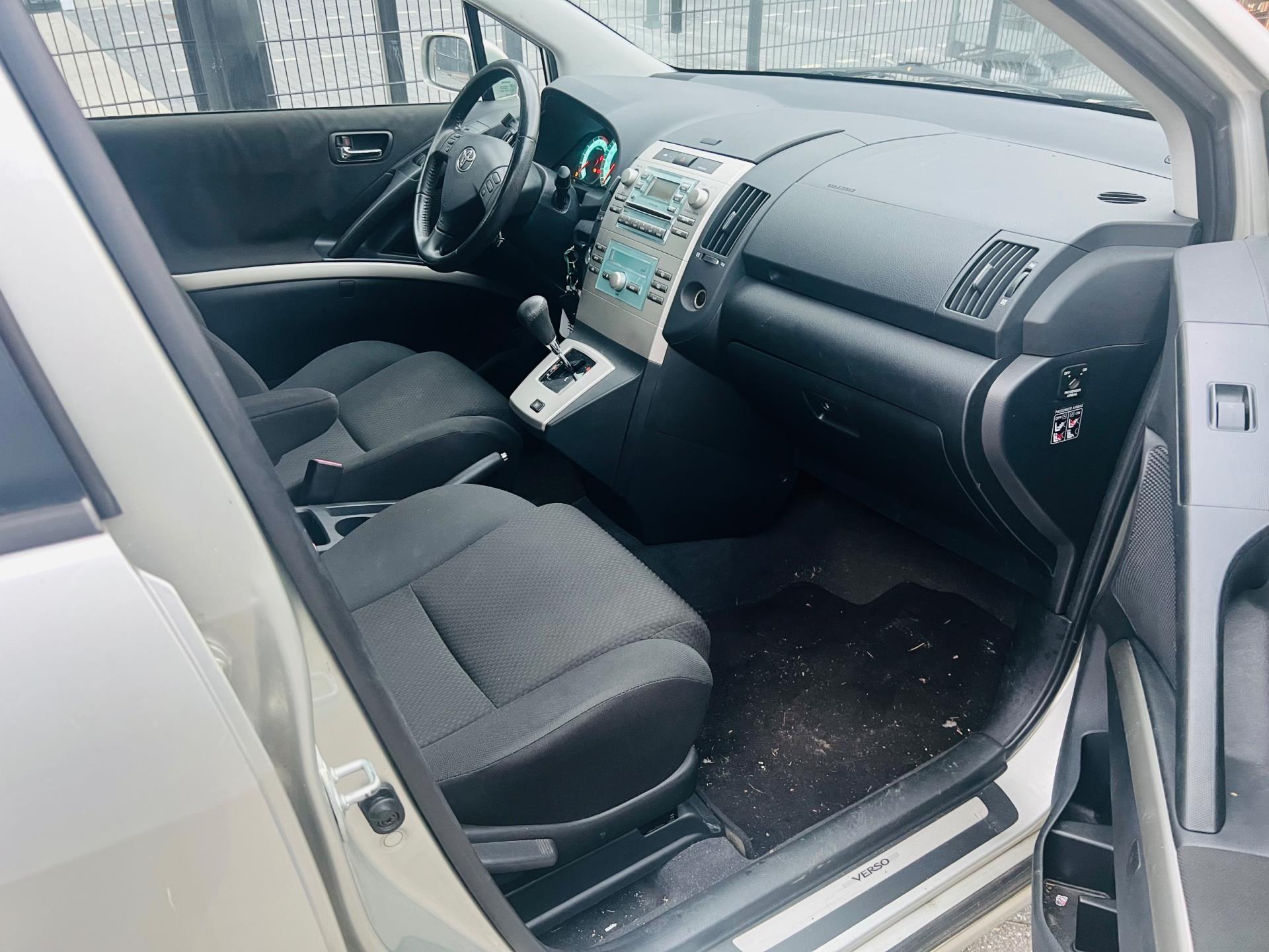 Foto van Toyota Toyota Corolla Verso