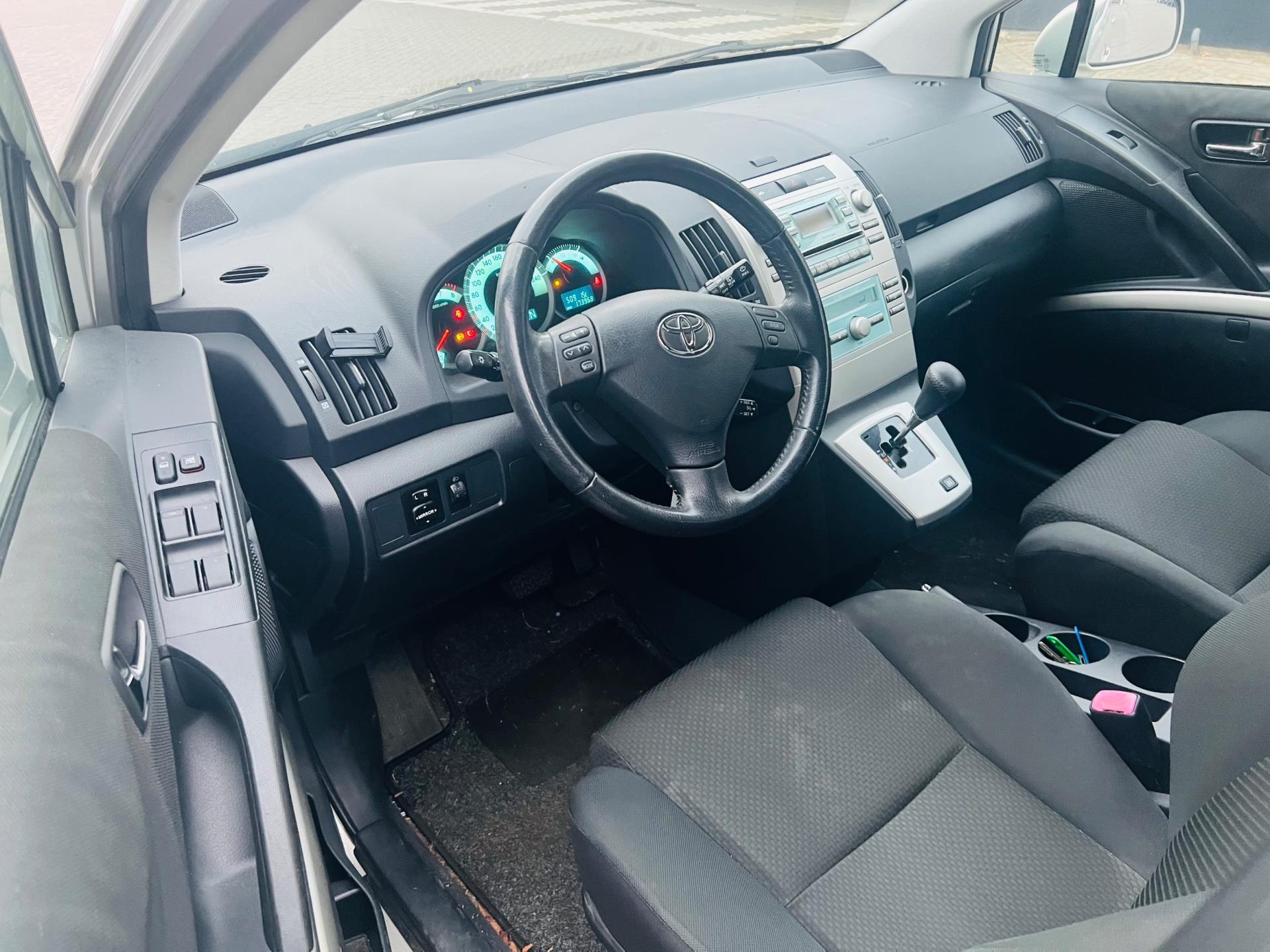 Foto van Toyota Toyota Corolla Verso