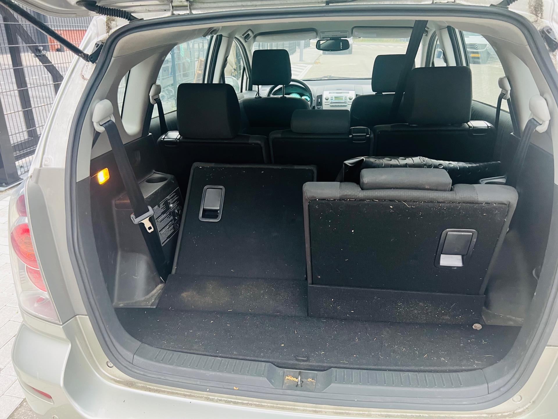 Foto van Toyota Toyota Corolla Verso