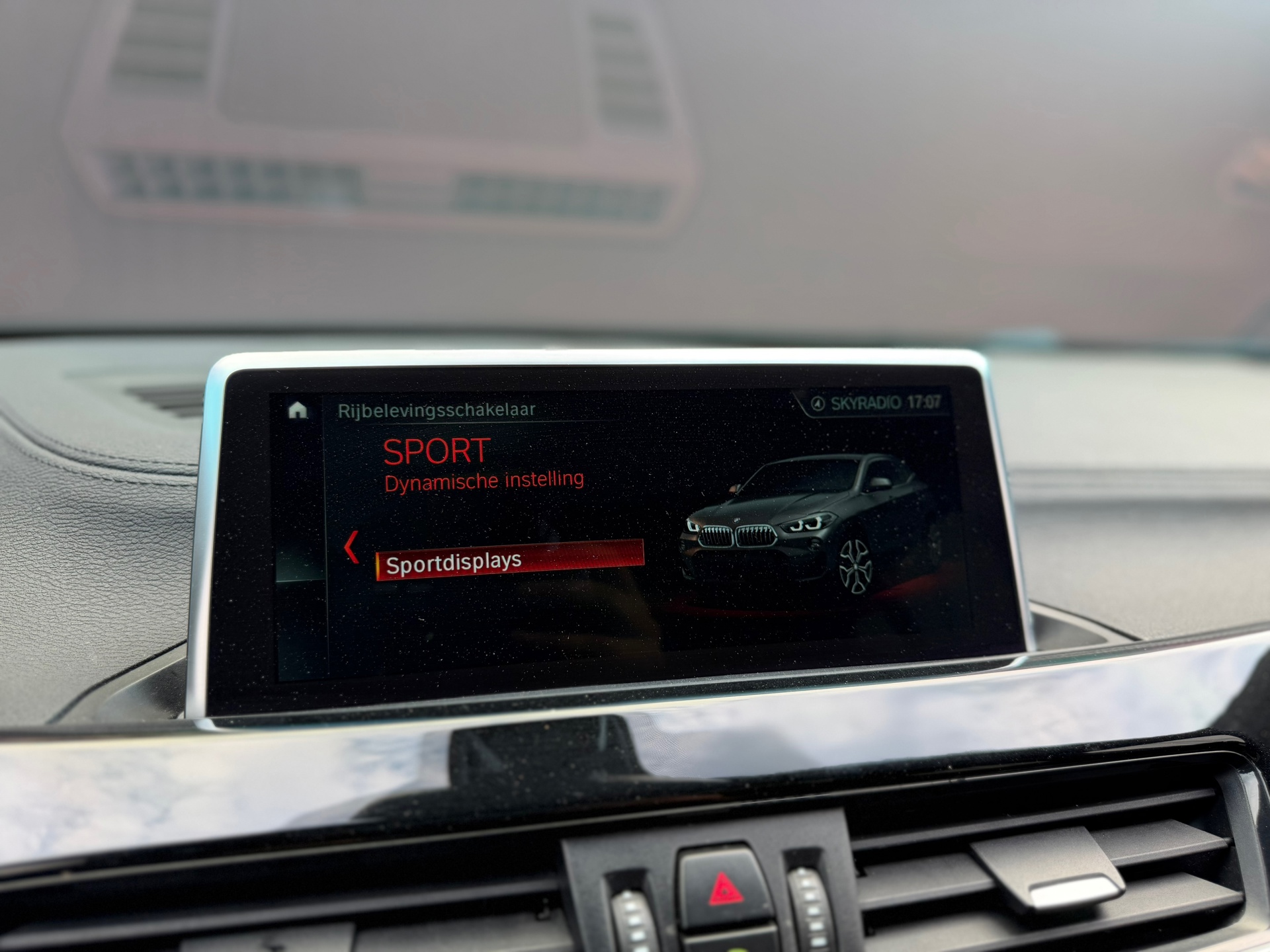 Foto van BMW X2 Sdrive20i