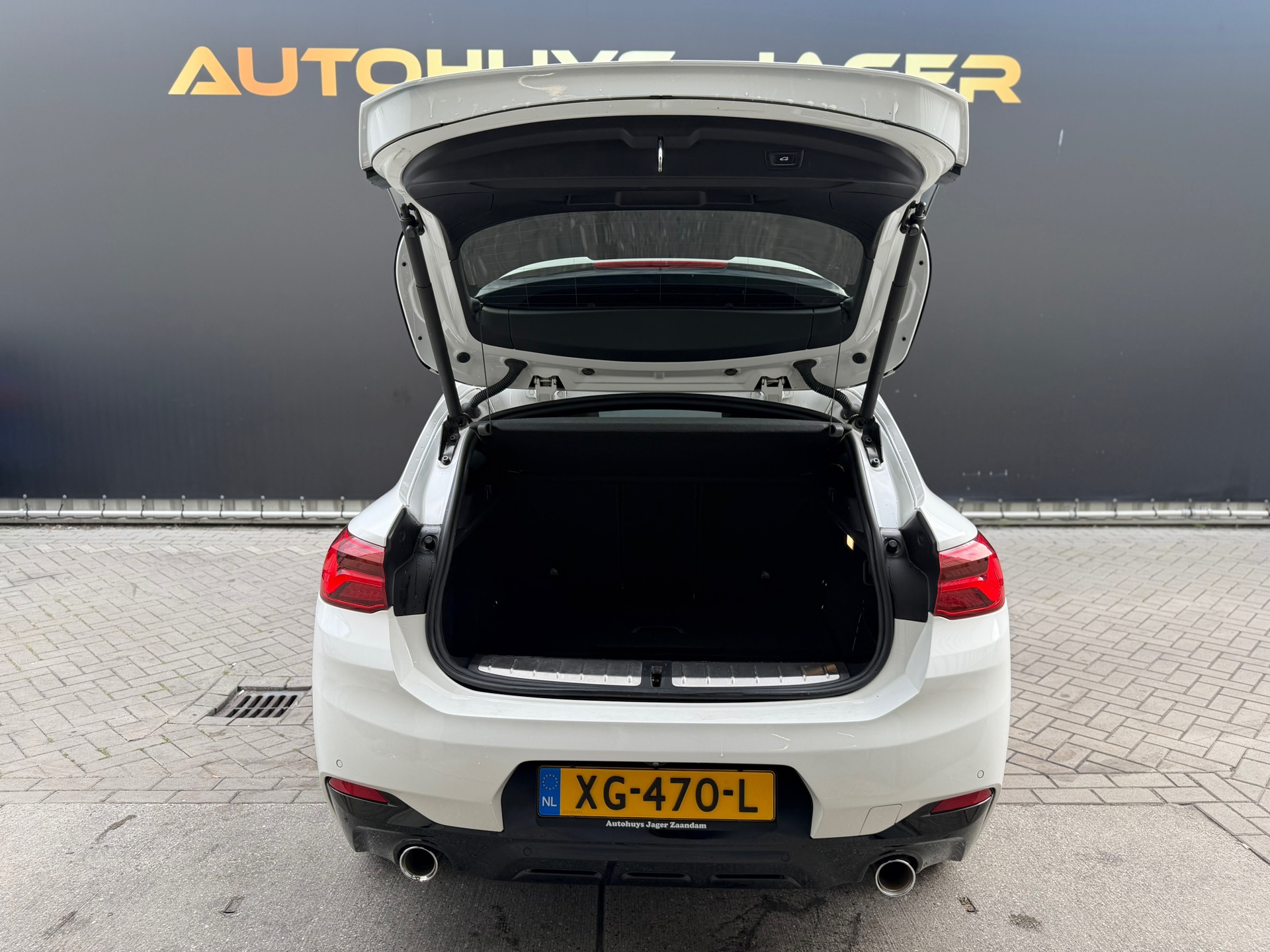 Foto van BMW X2 Sdrive20i