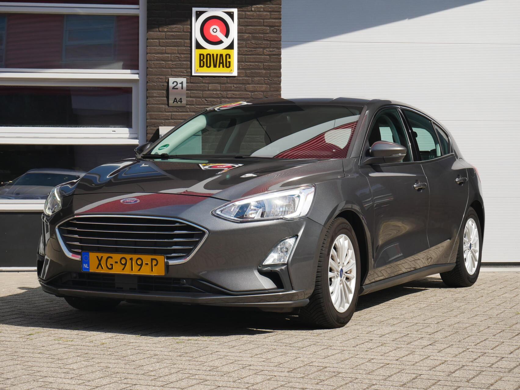 Ford Focus 1.5 EcoBoost Titanium Business NL Auto| Trekhaak| Dealer onderhouden 2019 - voorkant