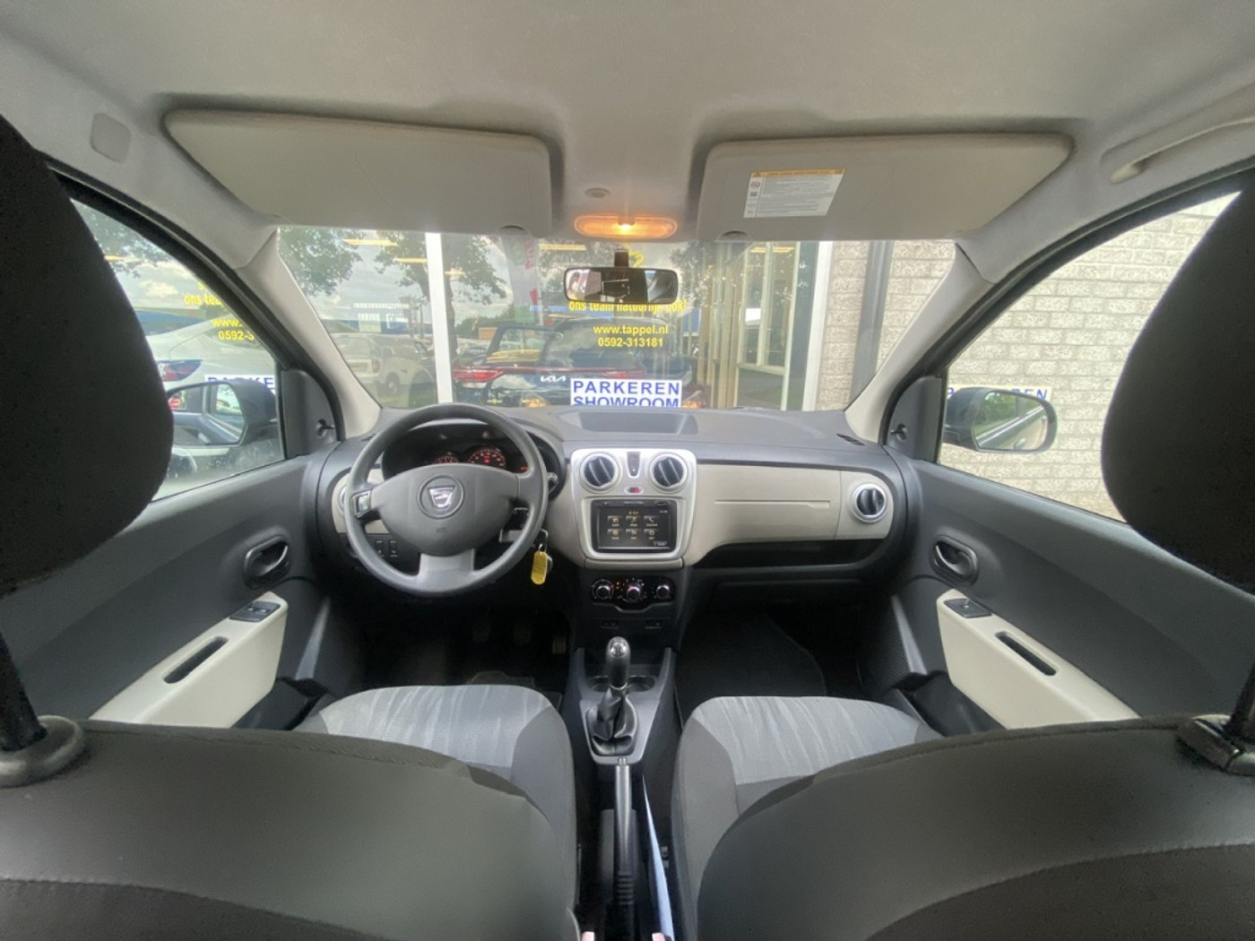 Foto van Dacia Lodgy