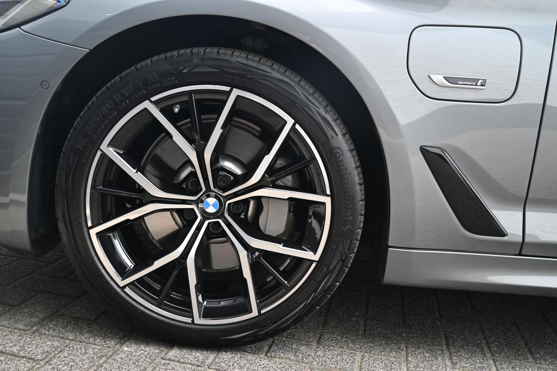 Foto van BMW 530e