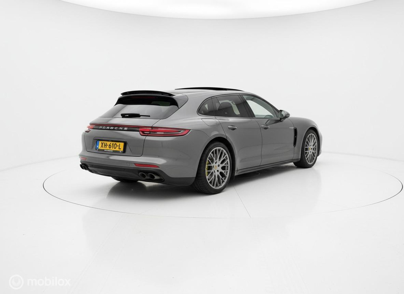 Foto van Porsche Panamera 4 E-hybrid