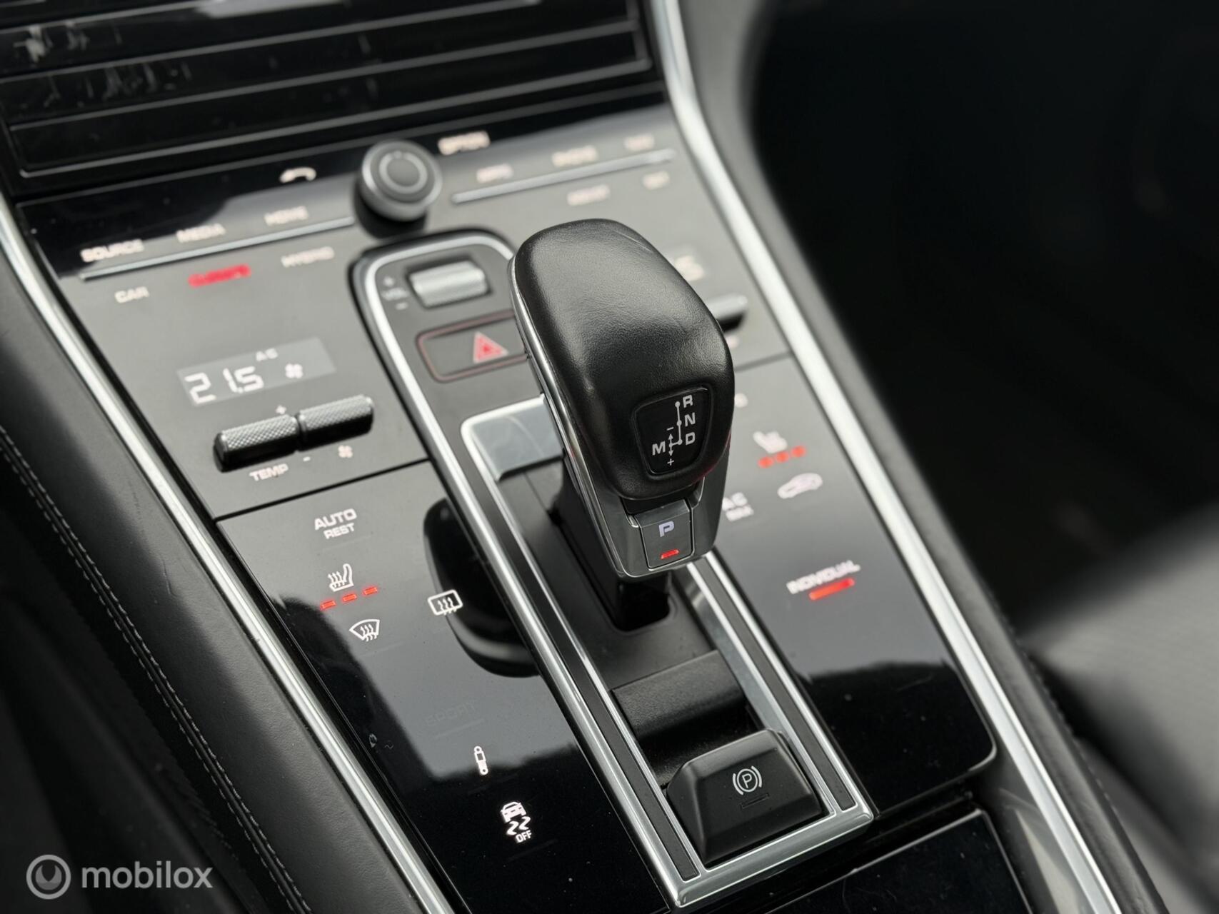 Foto van Porsche Panamera 4 E-hybrid