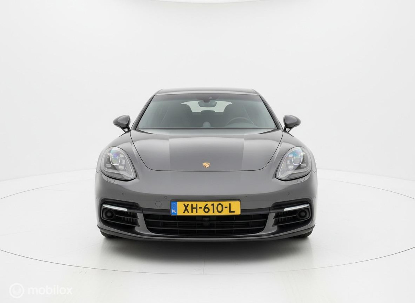 Foto van Porsche Panamera 4 E-hybrid
