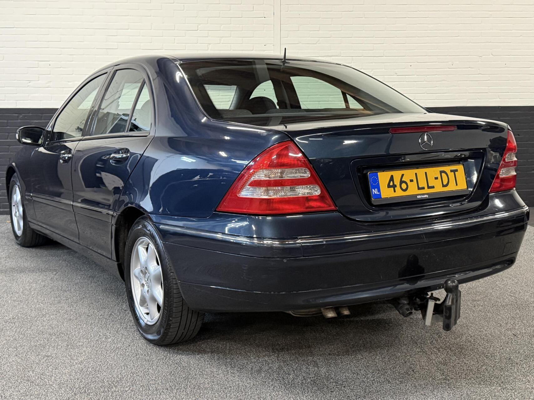 Foto van Mercedes-Benz C 200 Kompressor