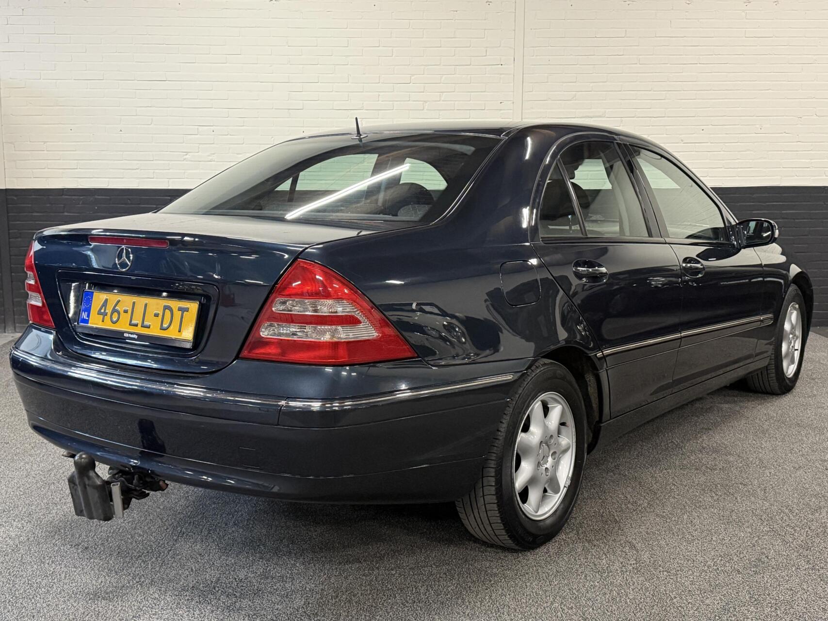 Foto van Mercedes-Benz C 200 Kompressor