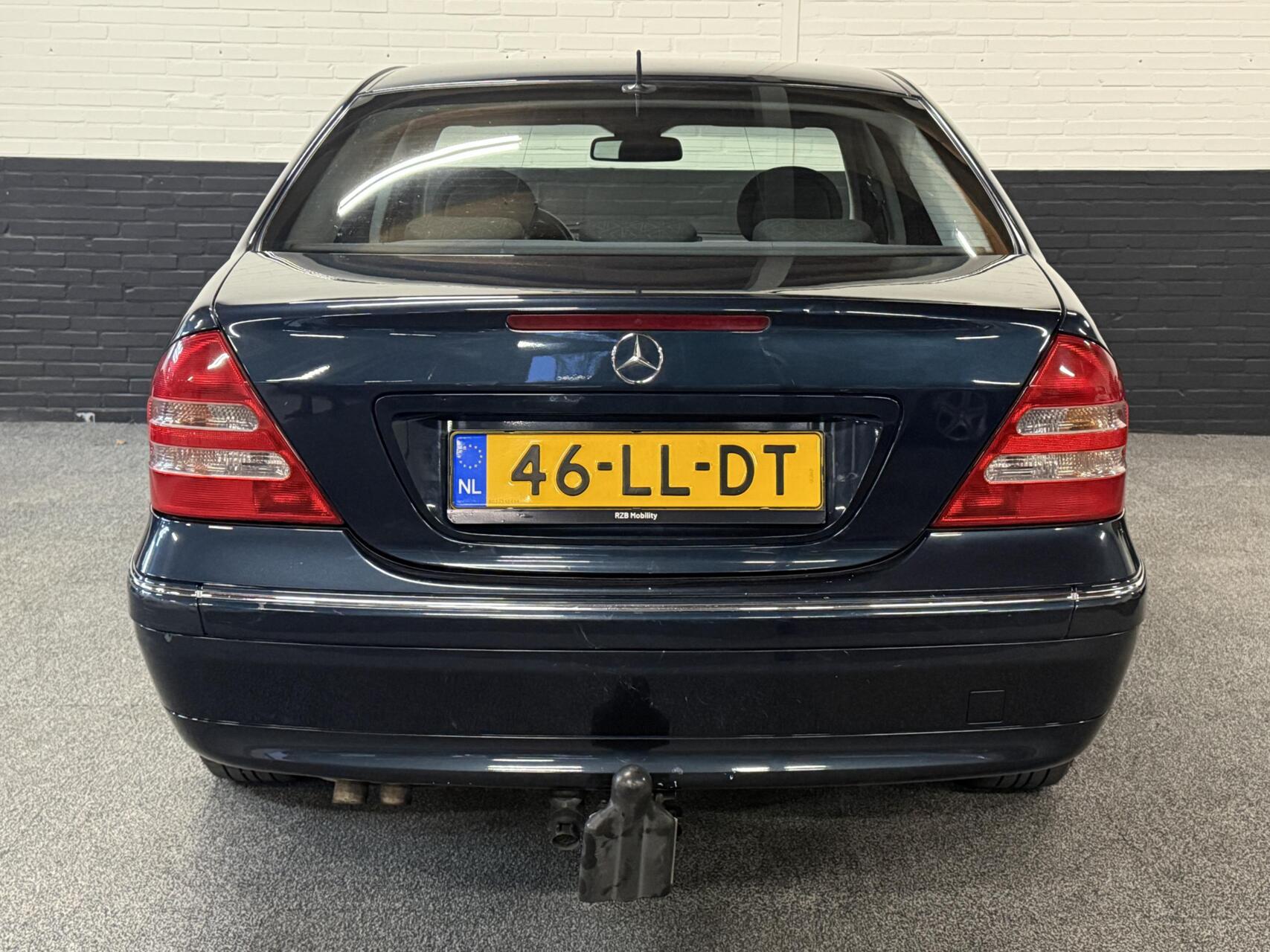 Foto van Mercedes-Benz C 200 Kompressor