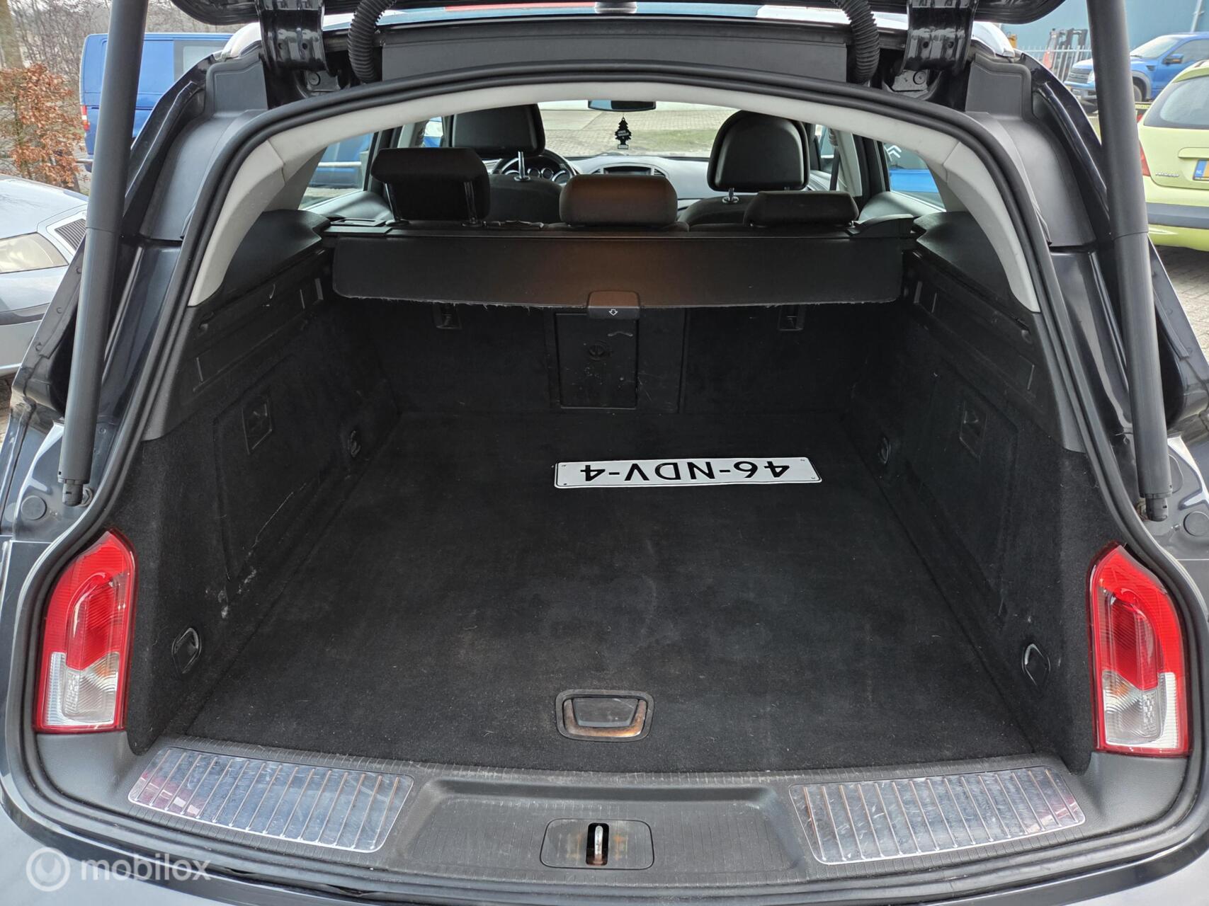 Foto van Opel Insignia Sports Tourer