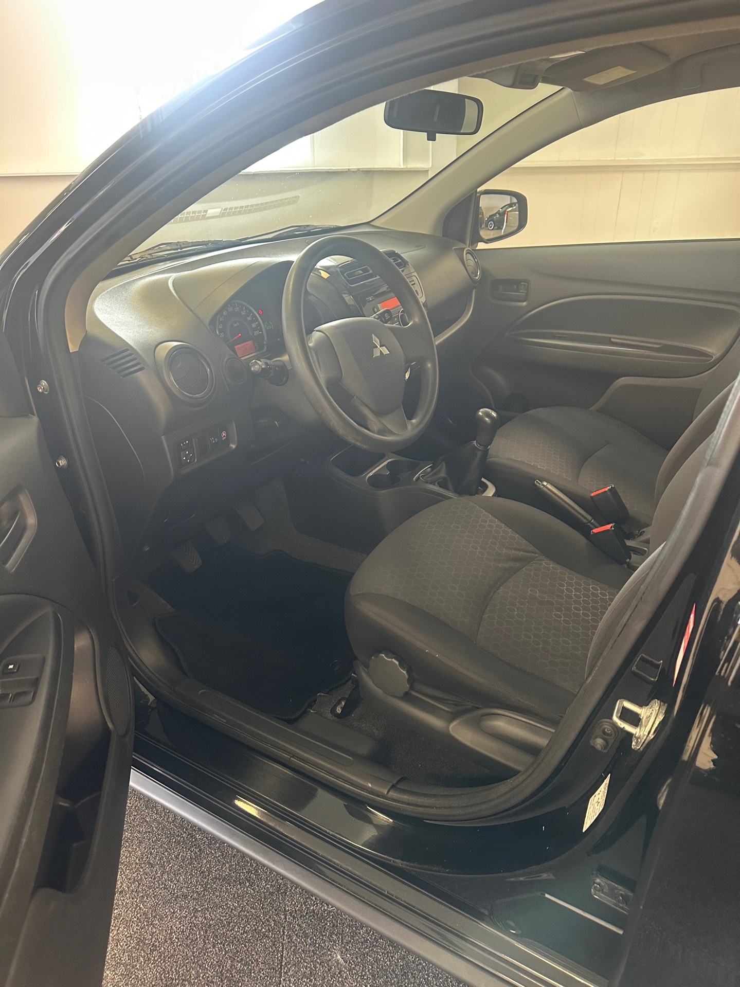 Foto van Mitsubishi Space Star
