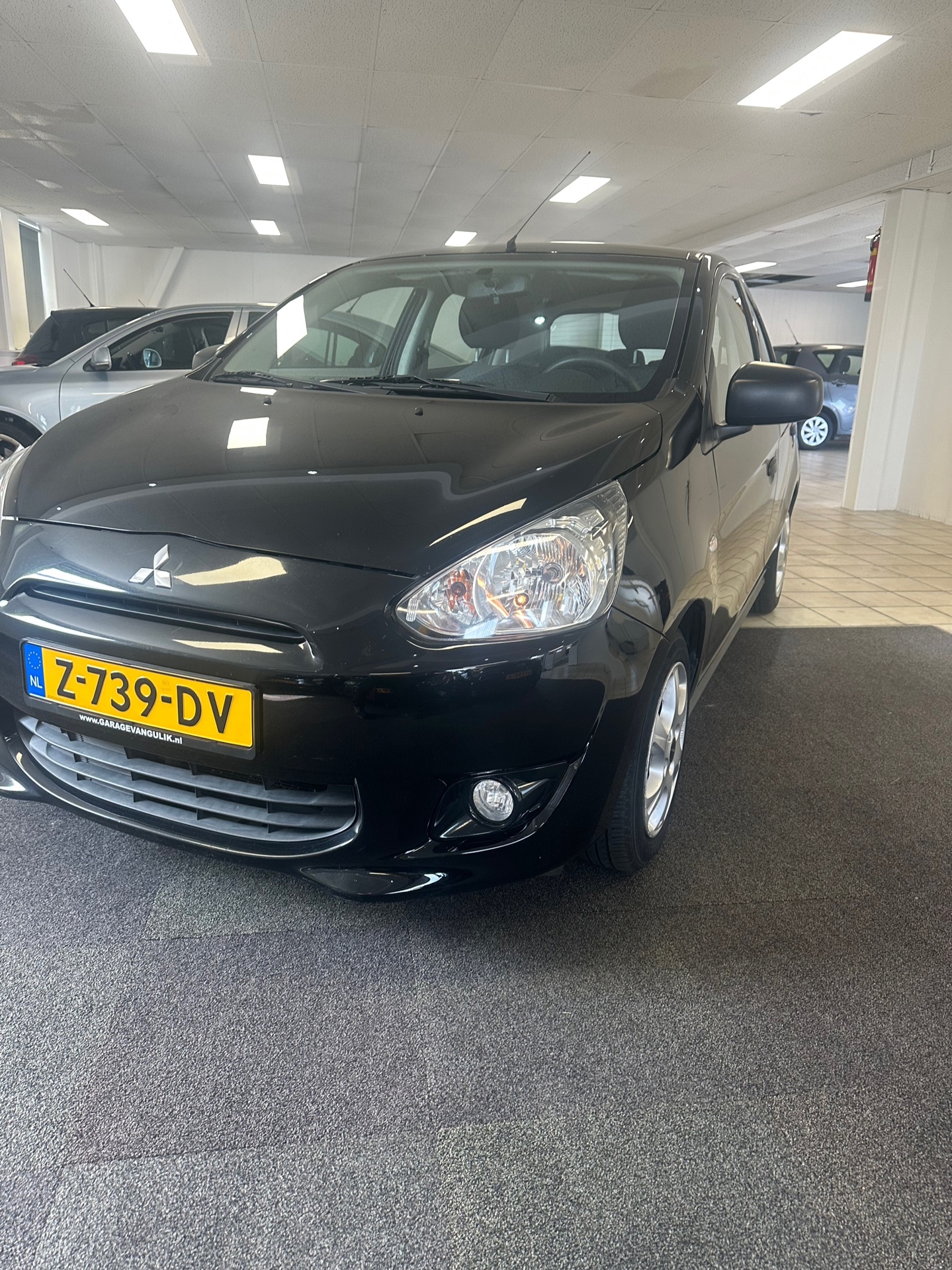 Foto van Mitsubishi Space Star