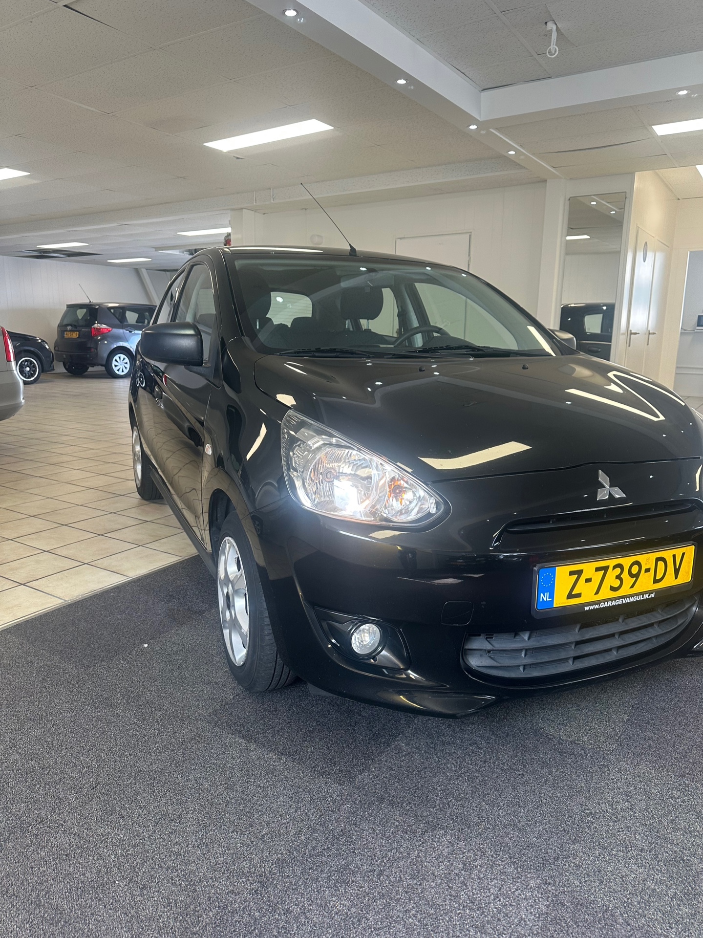 Foto van Mitsubishi Space Star