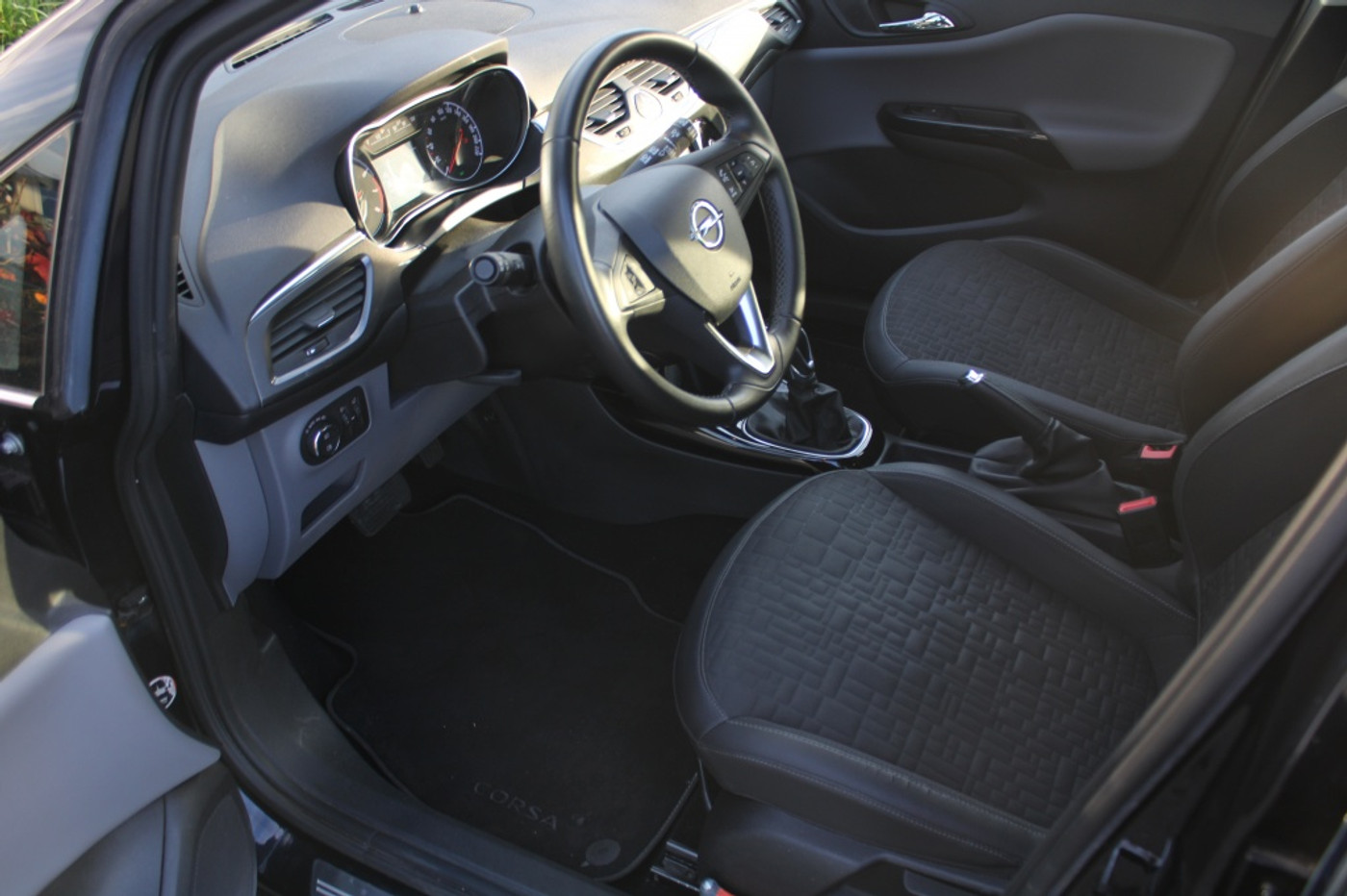 Foto van Opel Corsa-e