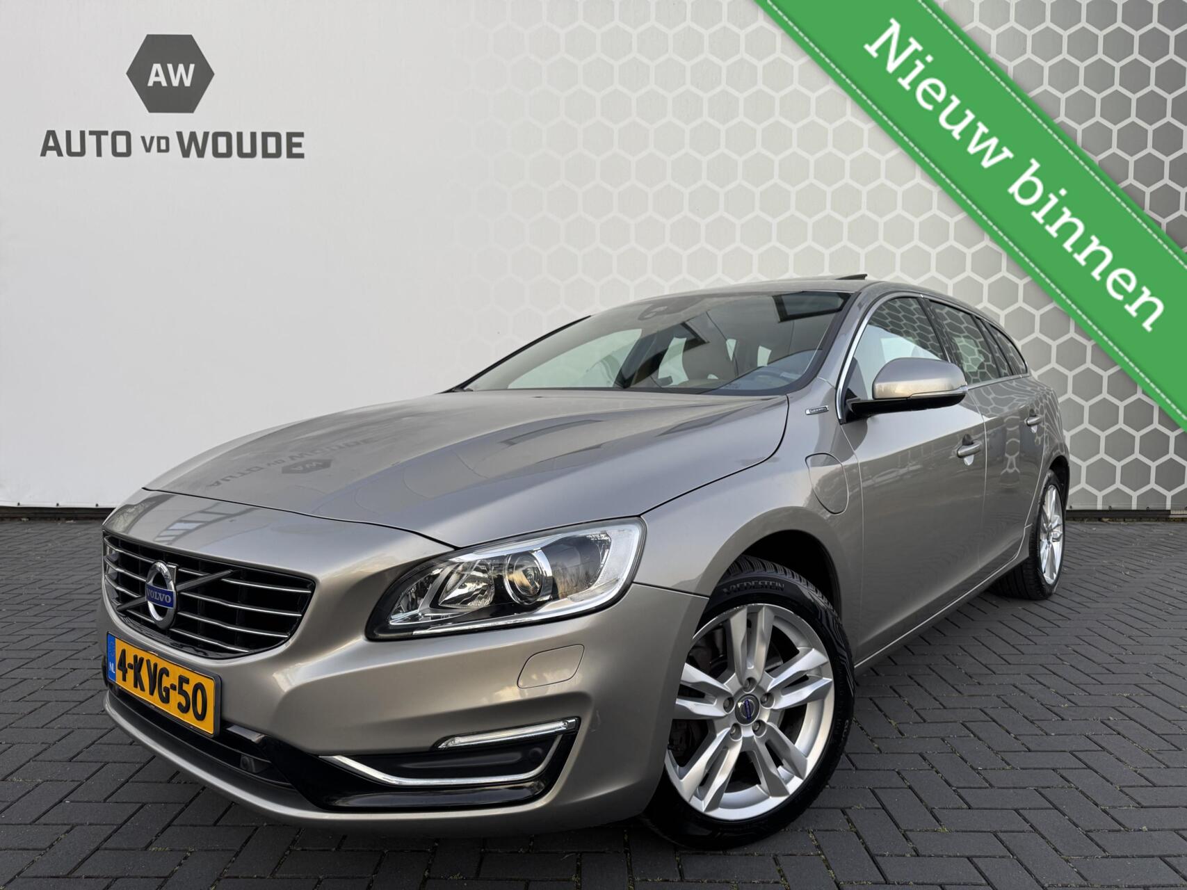 Volvo V60 2.4 D6 AWD Plug-In Hybrid Summum 2013 - voorkant