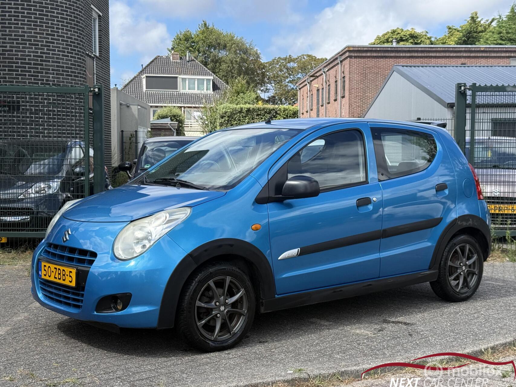 Suzuki Alto 1.0 Comfort Plus 2012 - voorkant