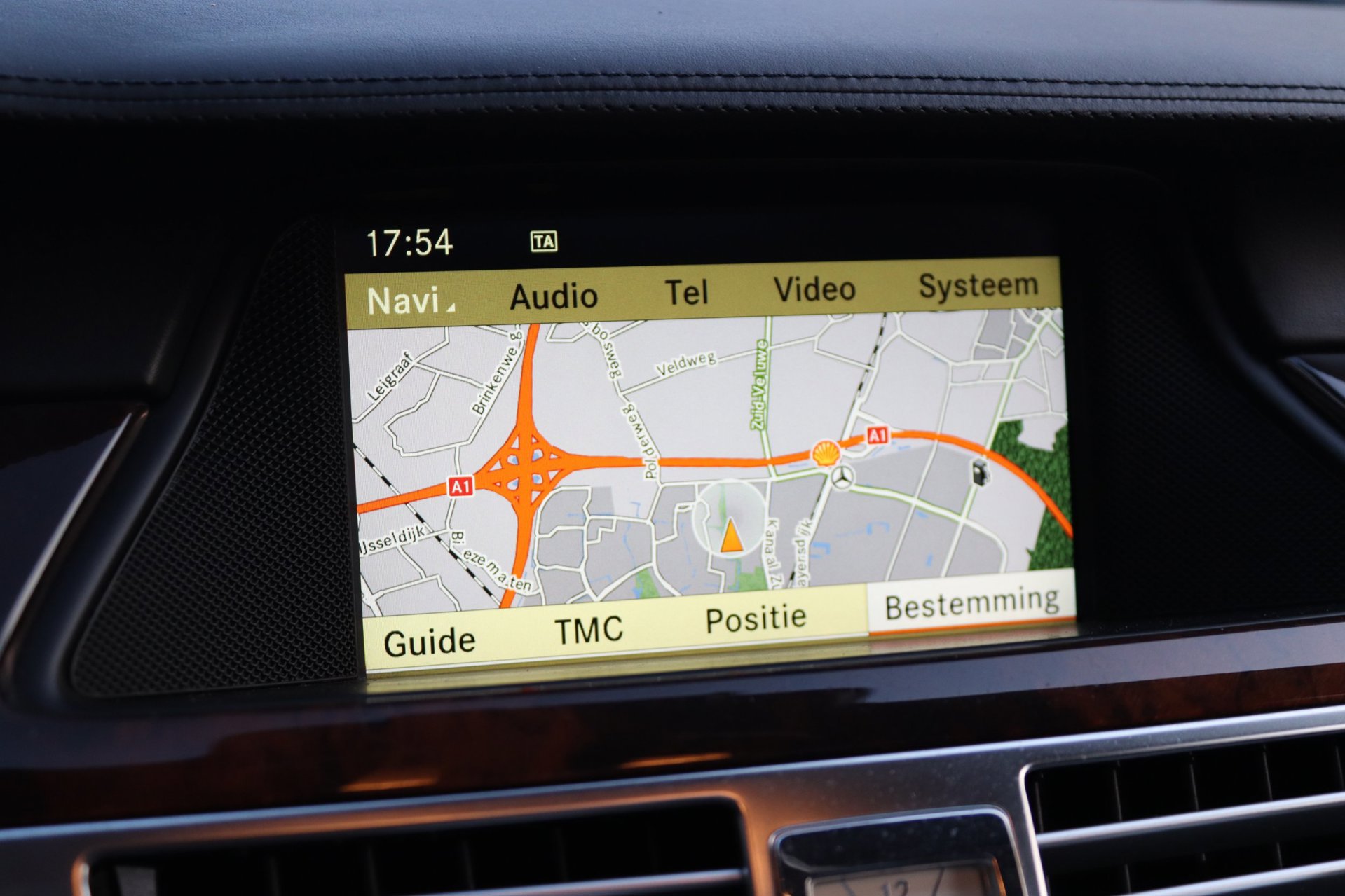 Foto van Mercedes-Benz CLS 350