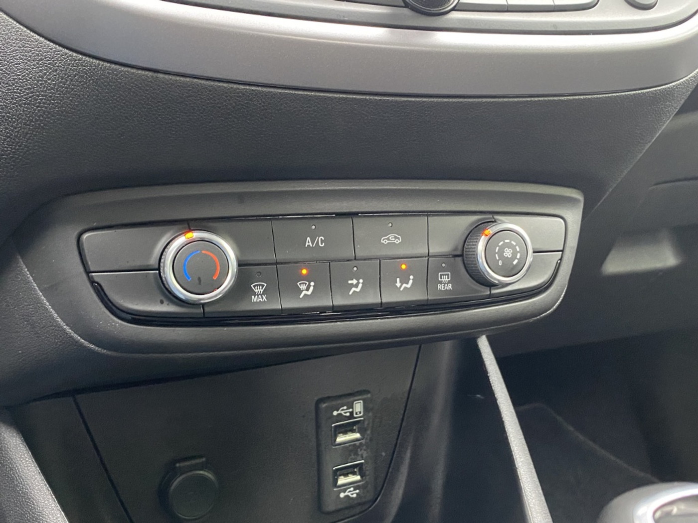 Foto van Opel Crossland X
