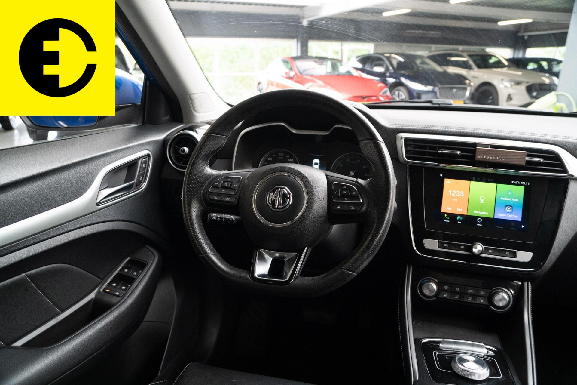Foto van MG MG ZS Ev