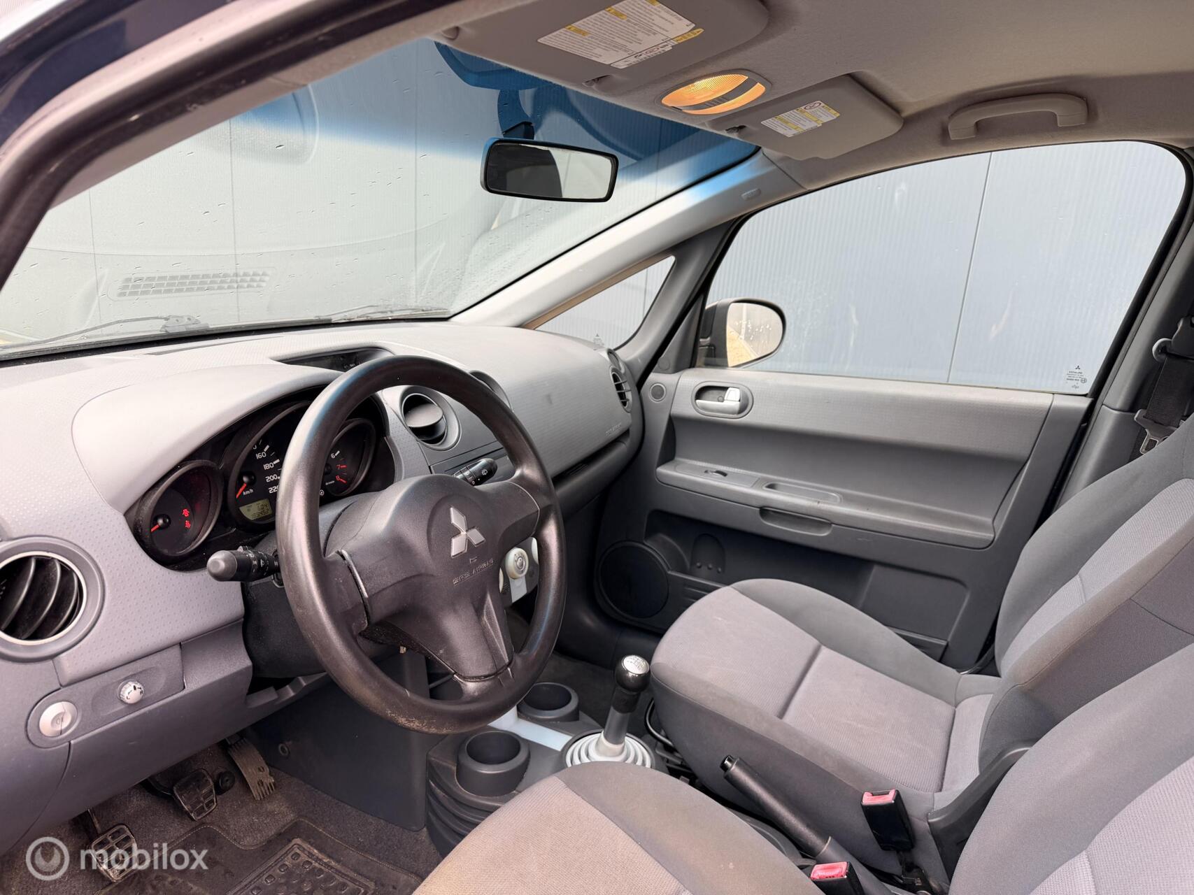 Foto van Mitsubishi Mitsubishi Colt