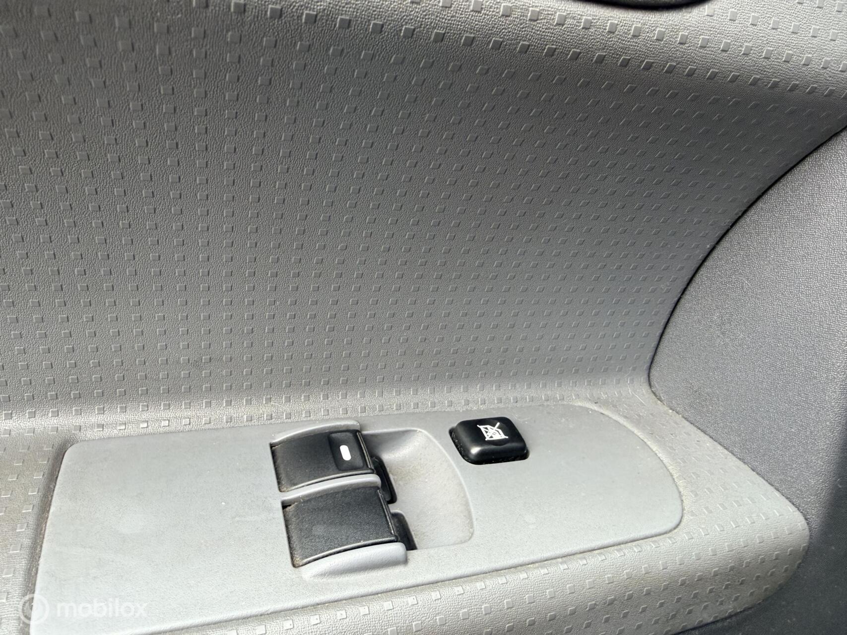 Foto van Mitsubishi Mitsubishi Colt
