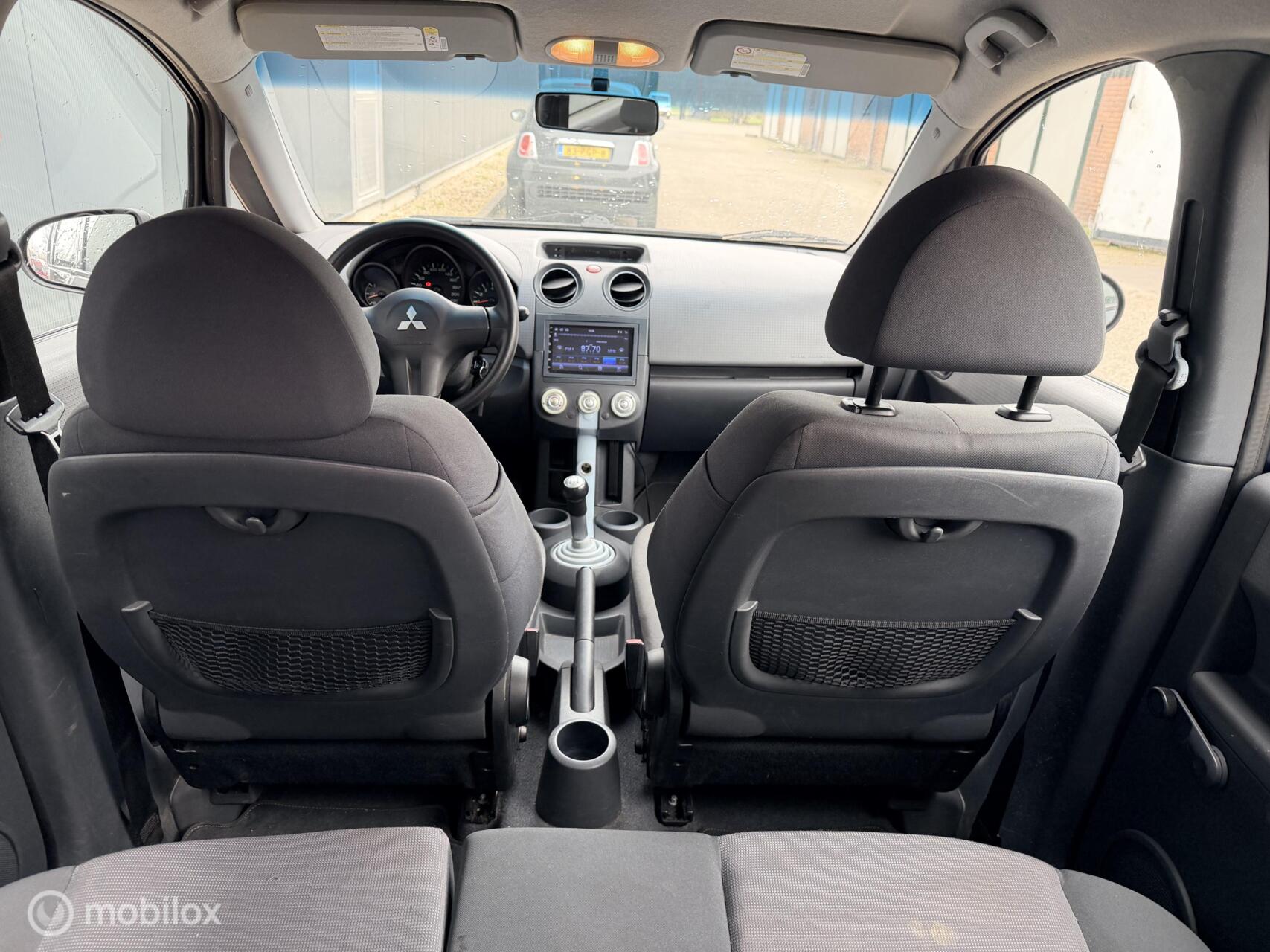 Foto van Mitsubishi Mitsubishi Colt