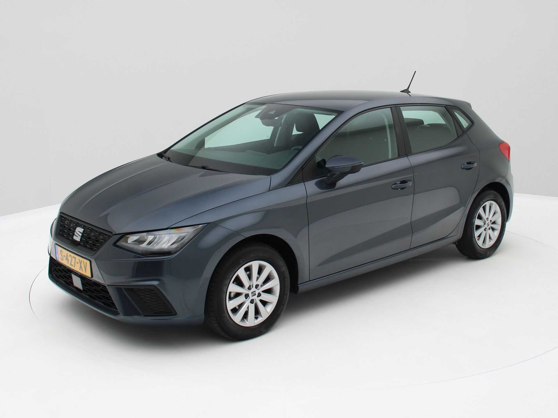 Seat Ibiza 1.0 MPI Style / Carplay / DAB / Origineel NL 2023 - voorkant