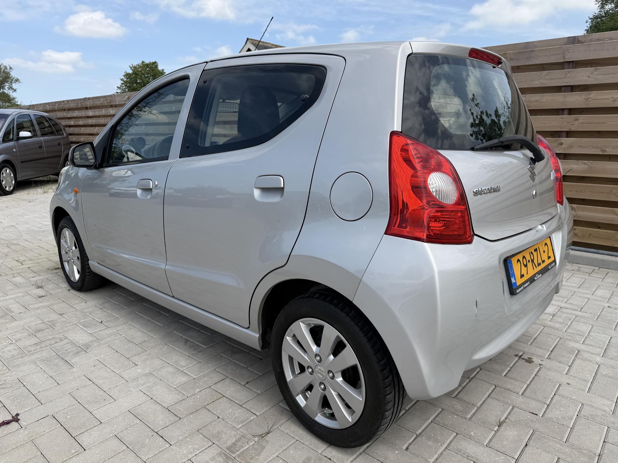 Foto van Suzuki Alto