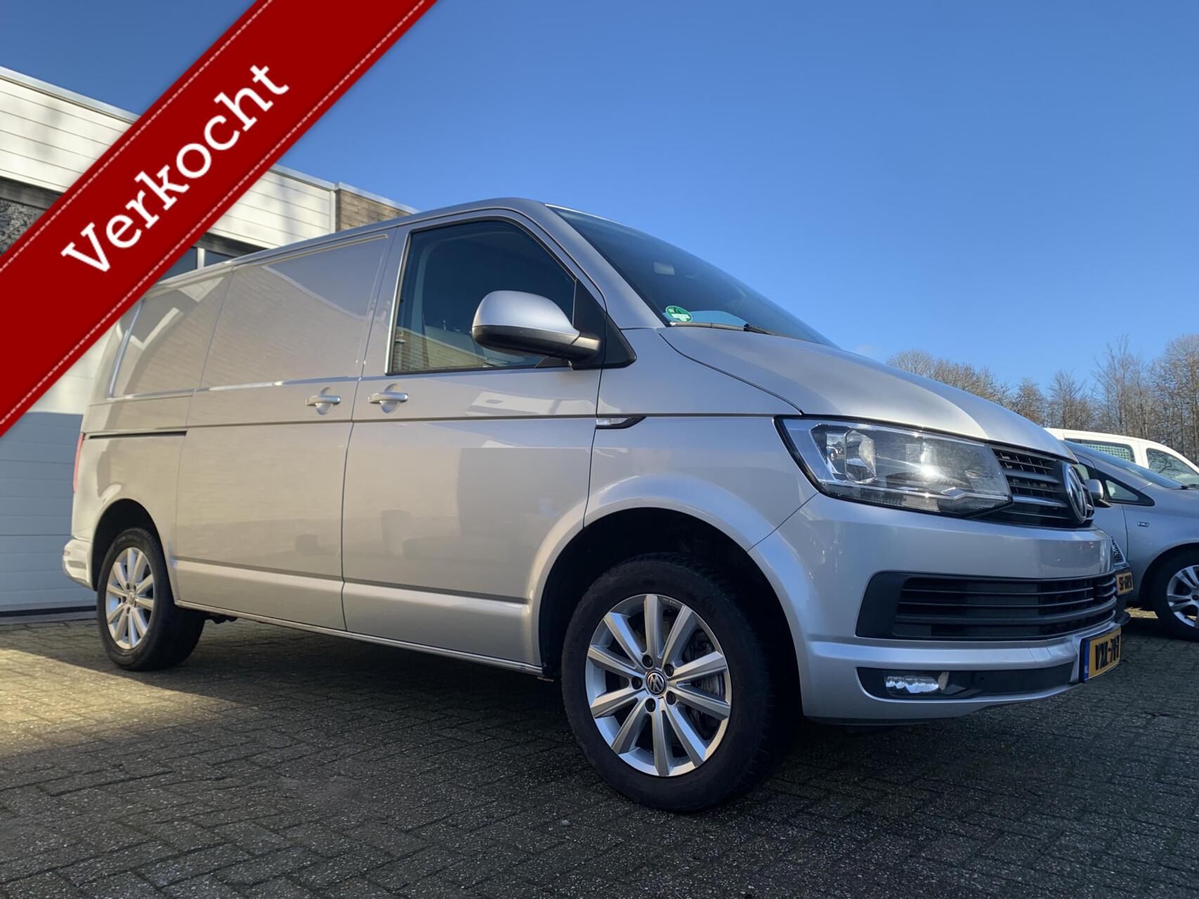 Volkswagen Transporter 2.0 TDI L1H1 Highline Automaat 204PK 3P Airco Cruise control Adaptief Camera LM velgen 2017 - voorkant