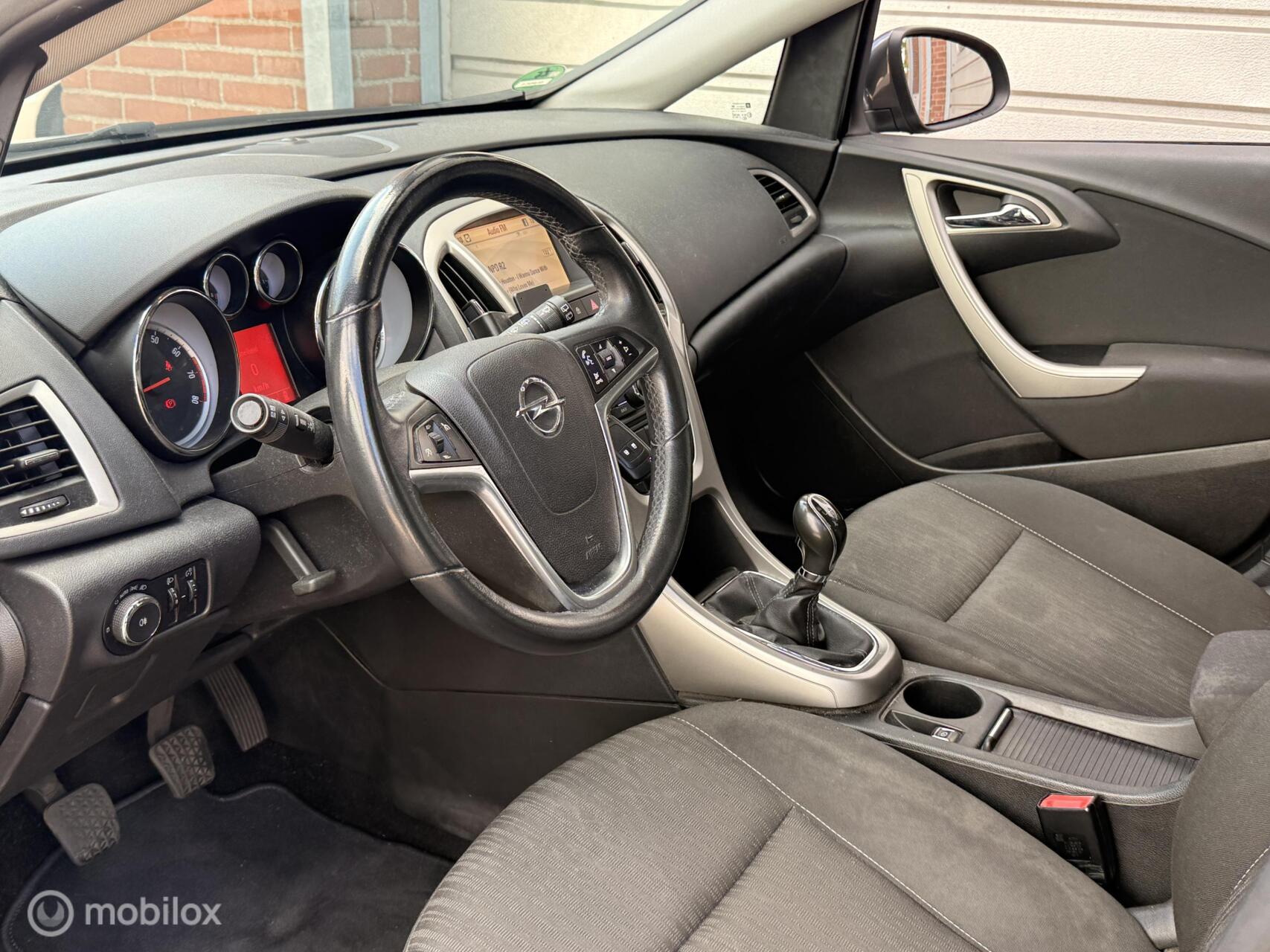 Foto van Opel Astra Sports Tourer