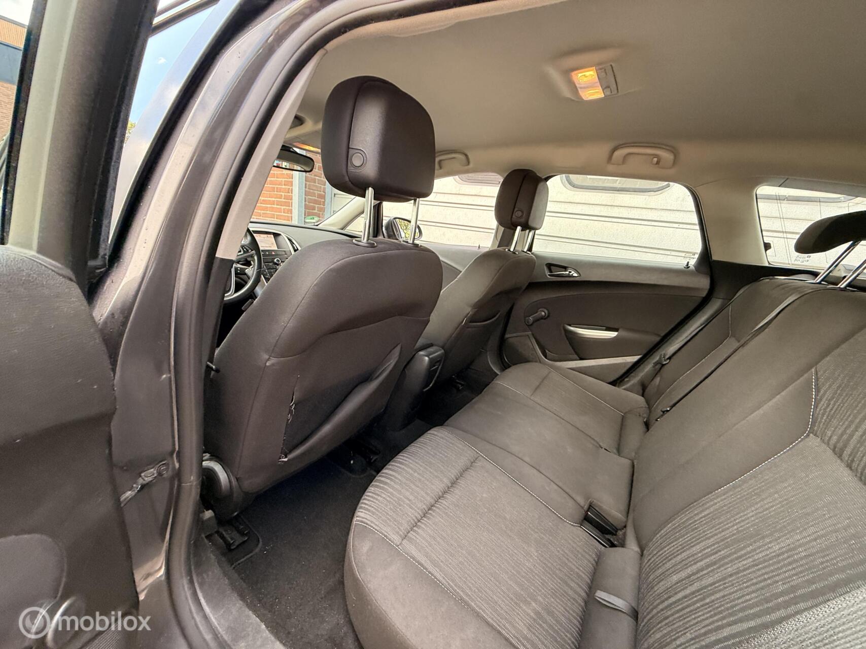 Foto van Opel Astra Sports Tourer