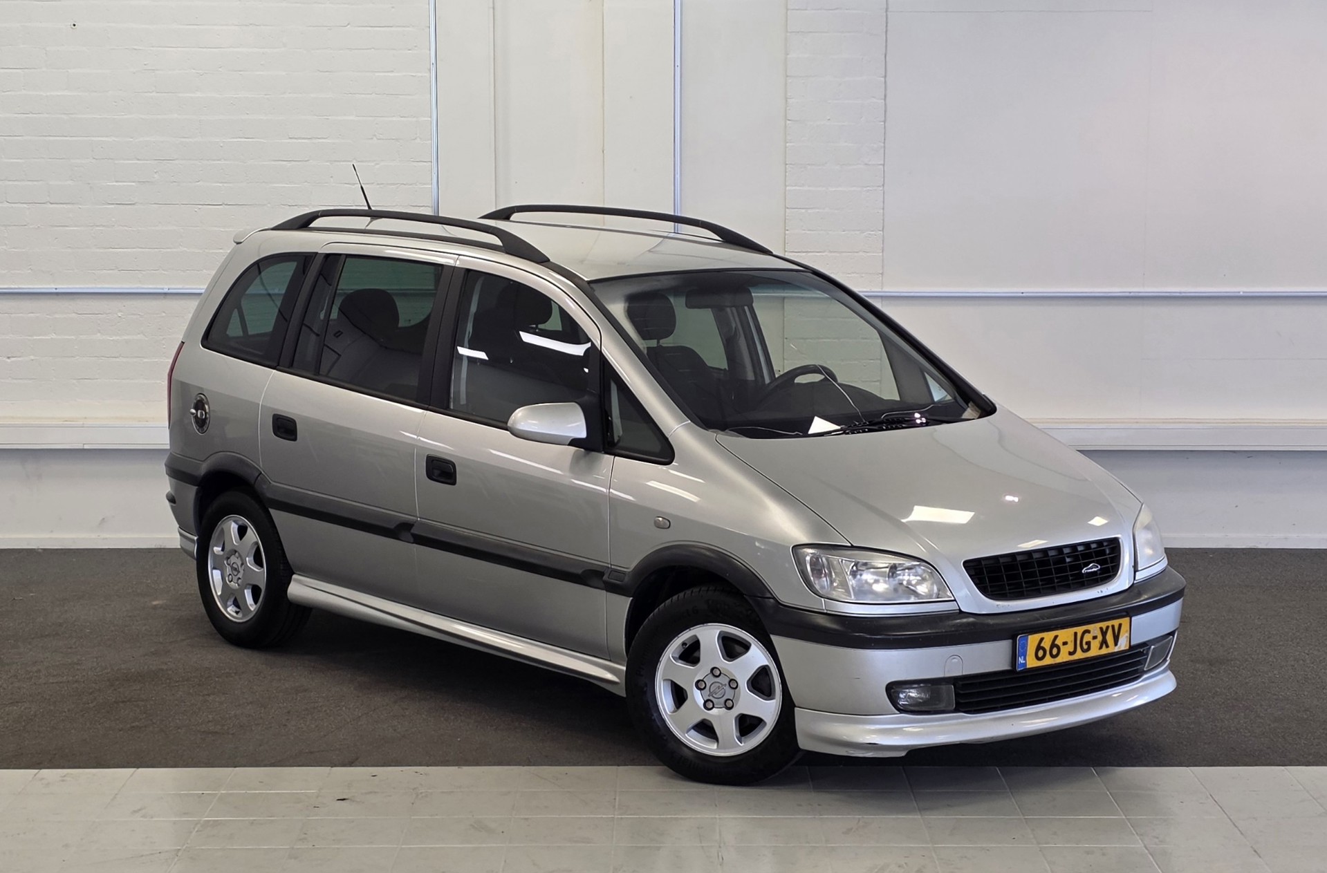 Foto van Opel Zafira-a
