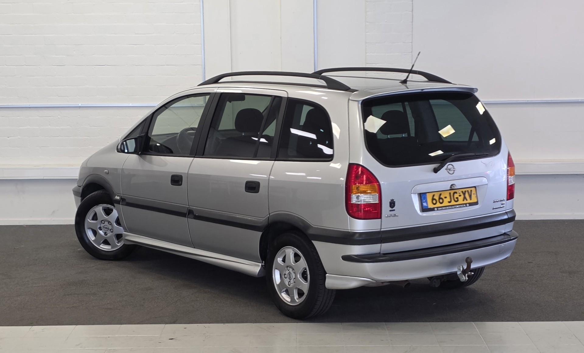 Foto van Opel Zafira-a