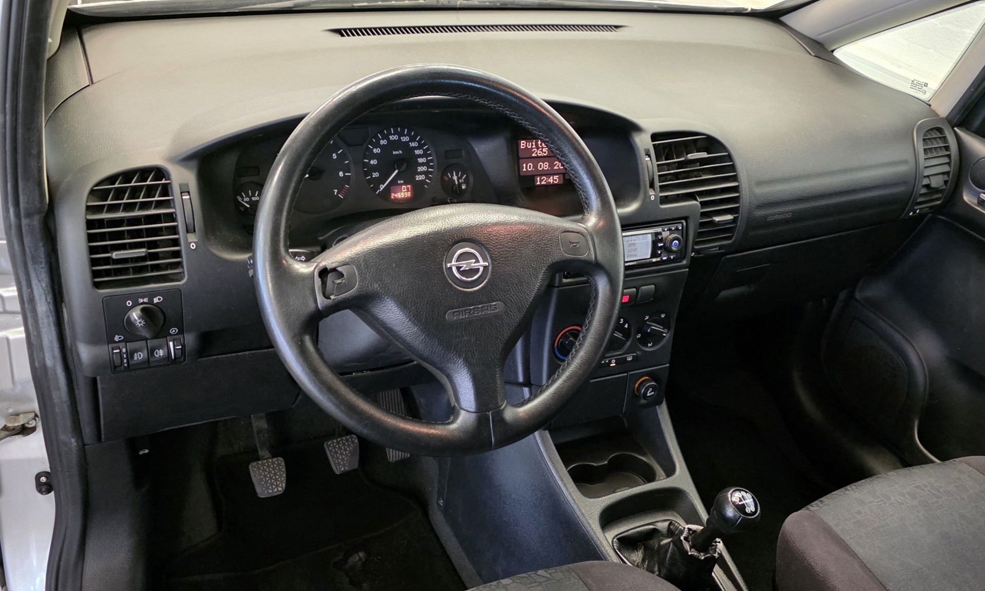 Foto van Opel Zafira-a