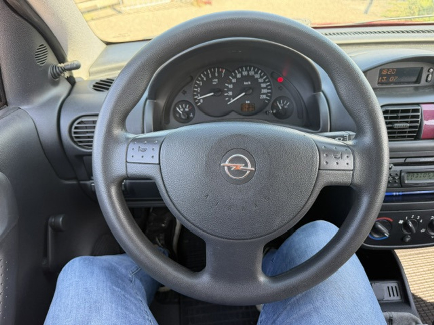 Foto van Opel Corsa-c